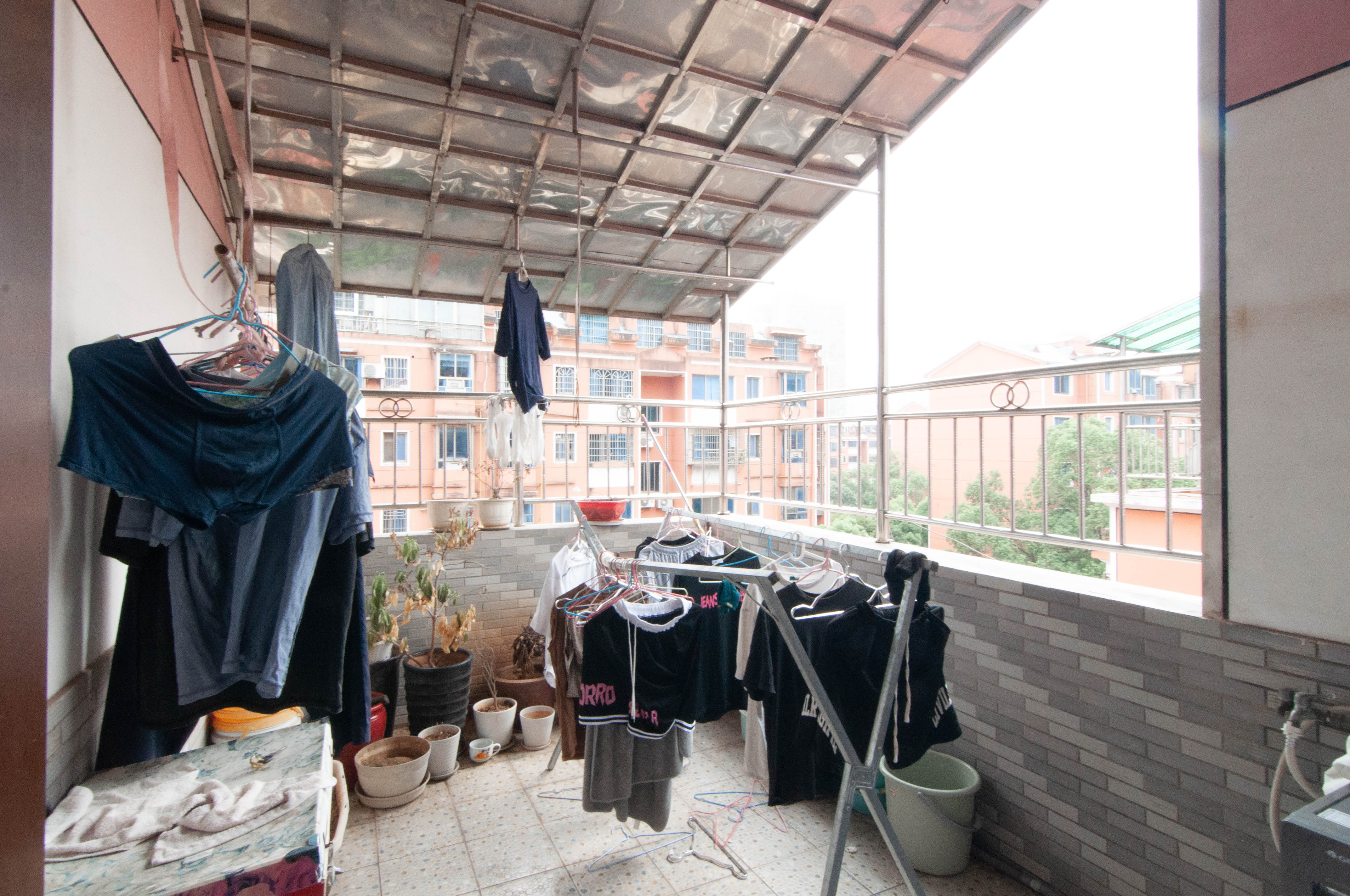 阳明山庄 4室2厅3卫 73.8万 阳明山庄 4室2厅3卫 73.8万其他