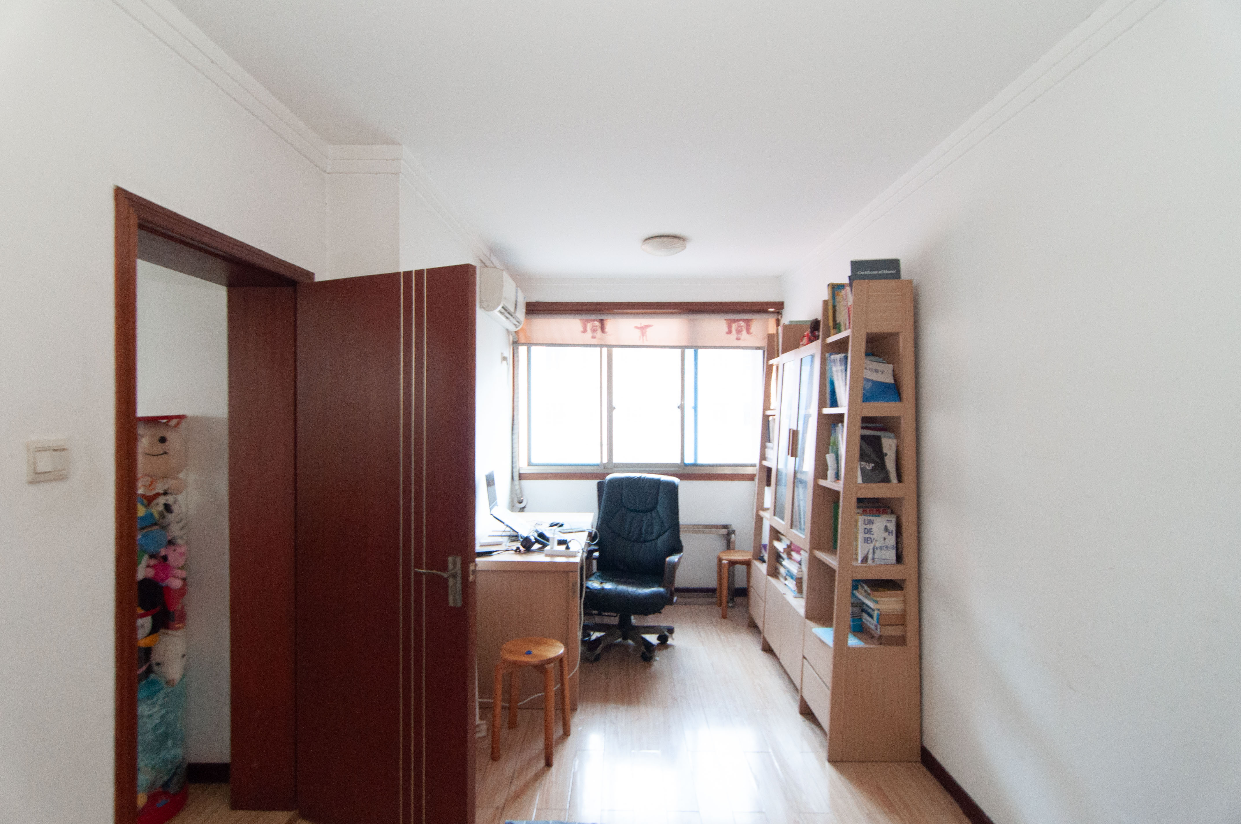 阳明山庄 4室2厅3卫 73.8万 阳明山庄 4室2厅3卫 73.8万其他