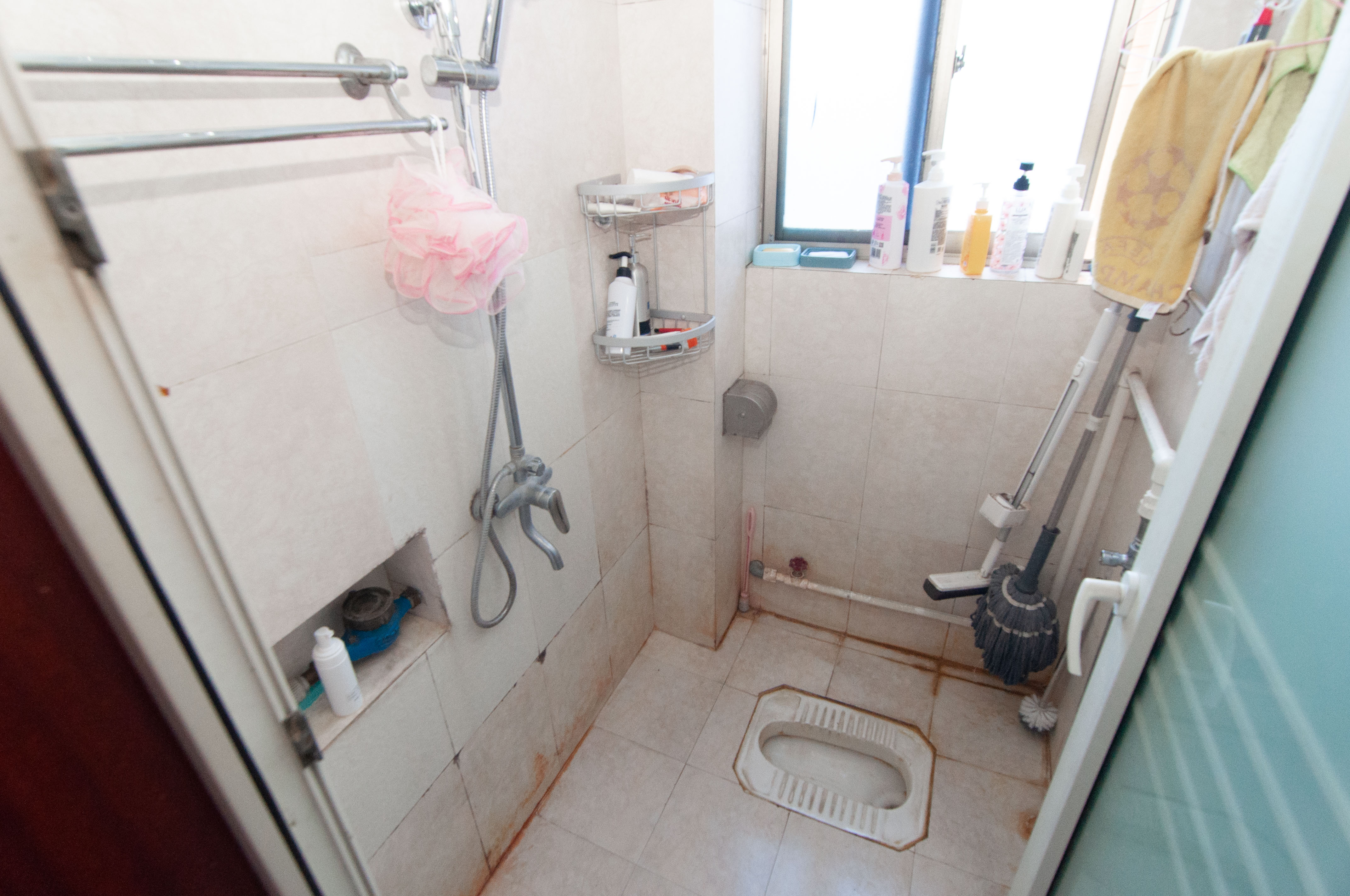 阳明山庄 4室2厅3卫 73.8万 阳明山庄 4室2厅3卫 73.8万卫生间