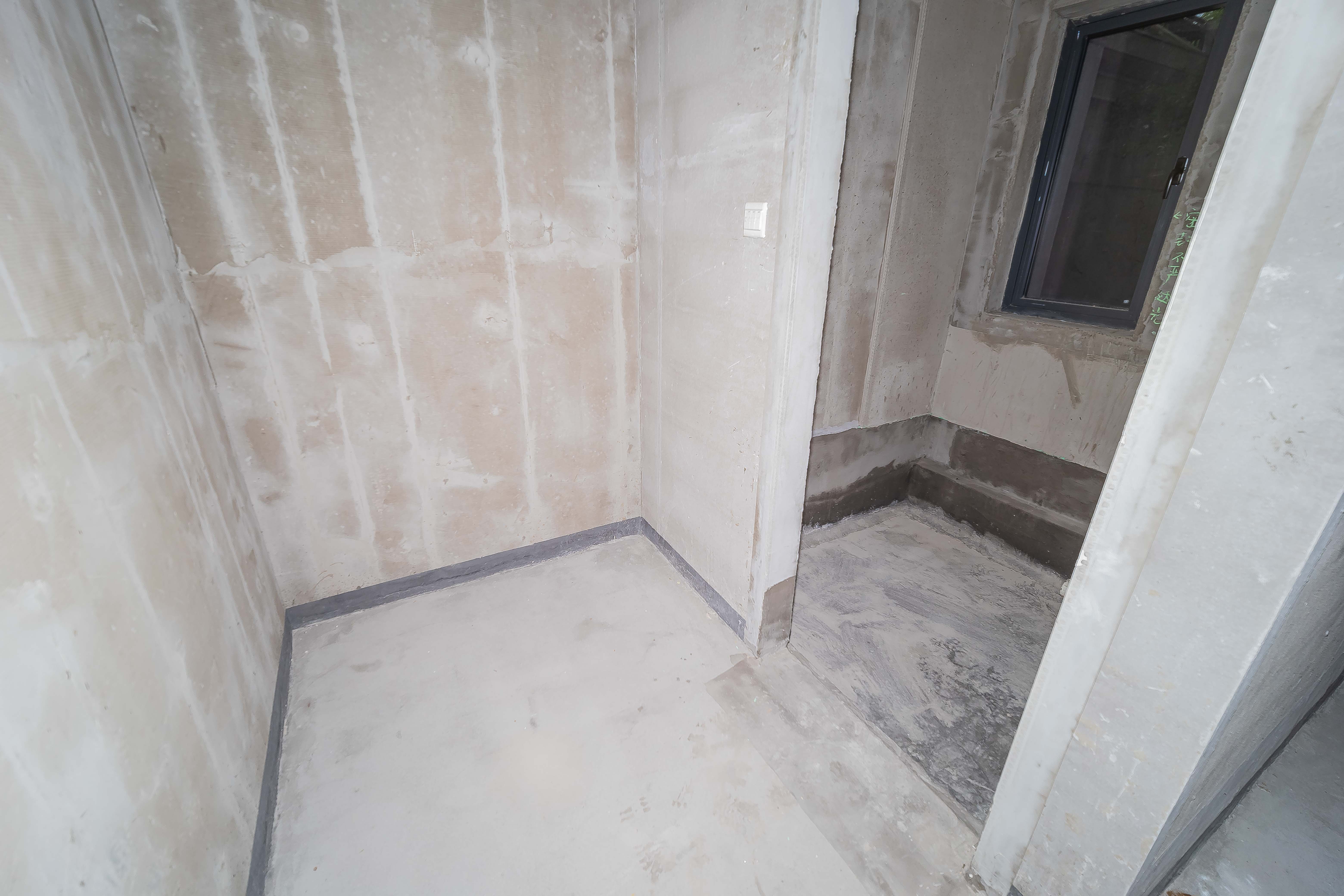 建发中央公园（建发美地）  3室2厅2卫   190.00万卫生间