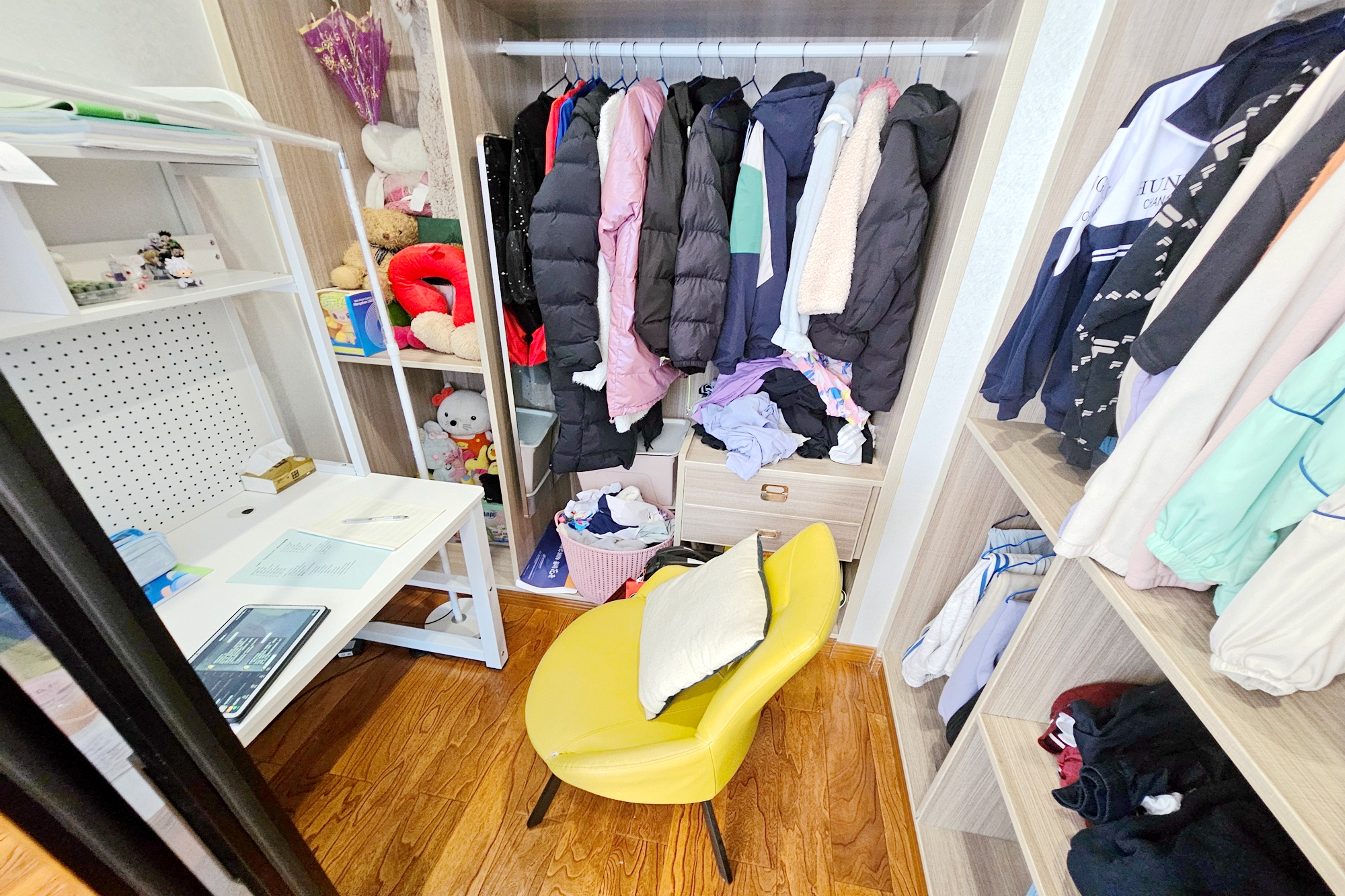 明昇壹城（明昇时代广场）一期  4室2厅2卫    318.0万其他