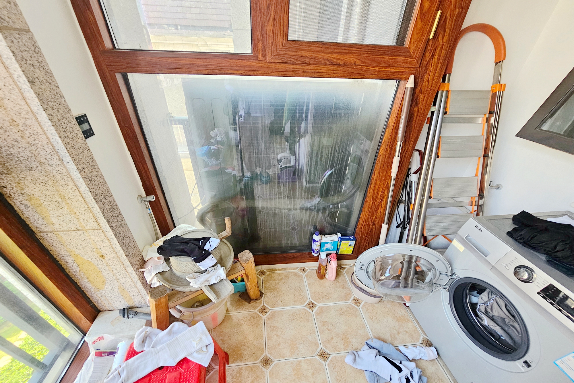 明昇壹城（明昇时代广场）一期  4室2厅2卫    318.0万阳台