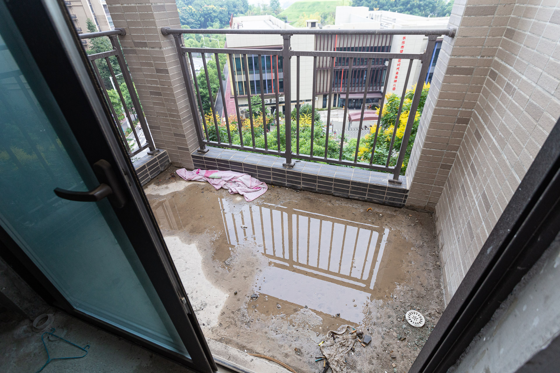 时代倾城三期 3室2厅2卫 86.8万 时代倾城三期 3室2厅2卫 86.8万阳台