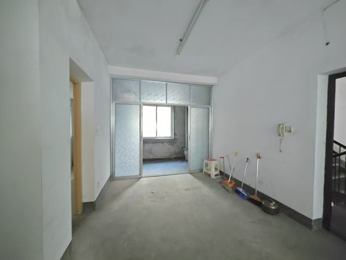 香山美境 3室2厅2卫 48.8万 香山美境 3室2厅2卫 48.8万室内图