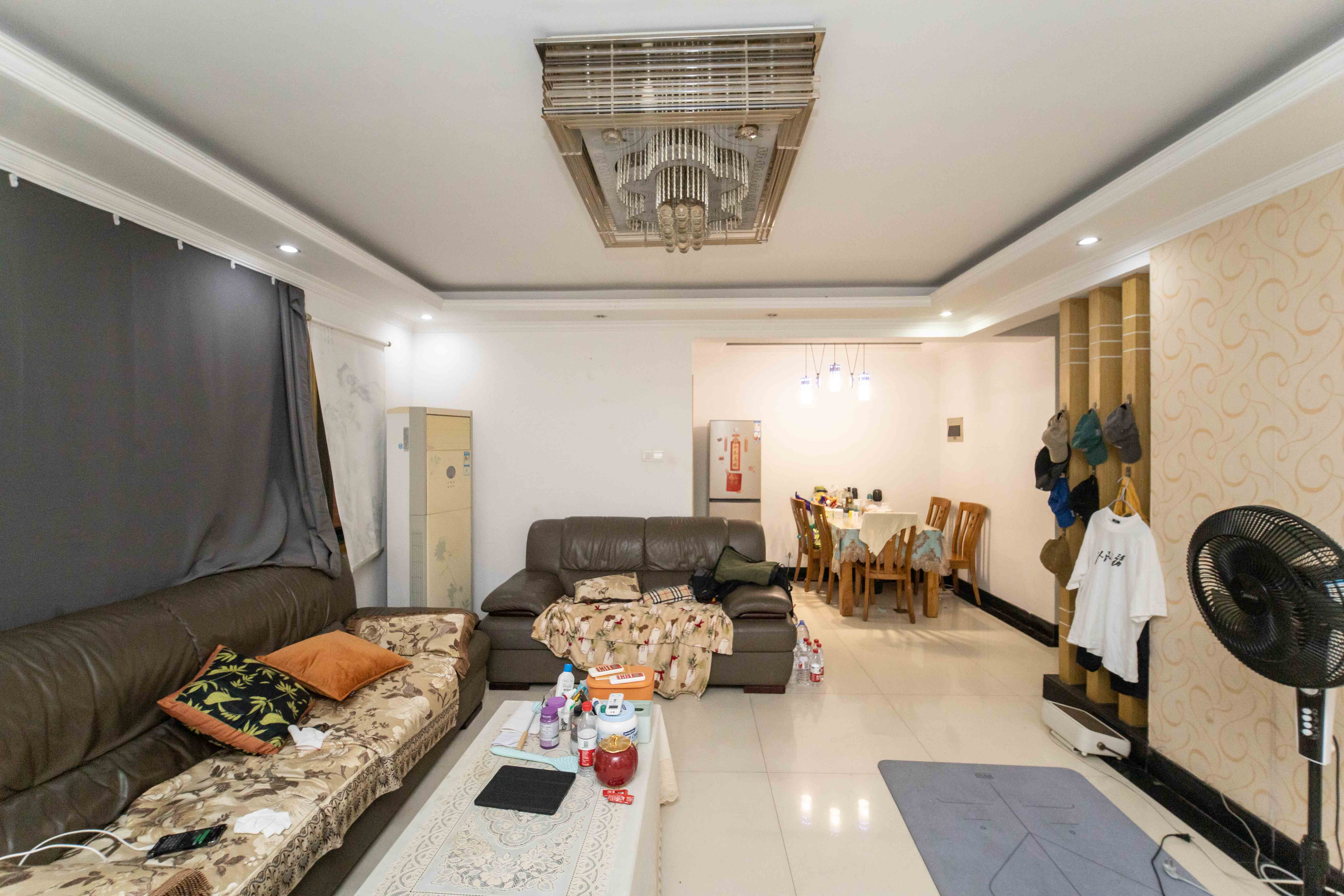 东玺门  2室2厅1卫    58.0万 东玺门  2室2厅1卫    58.0万