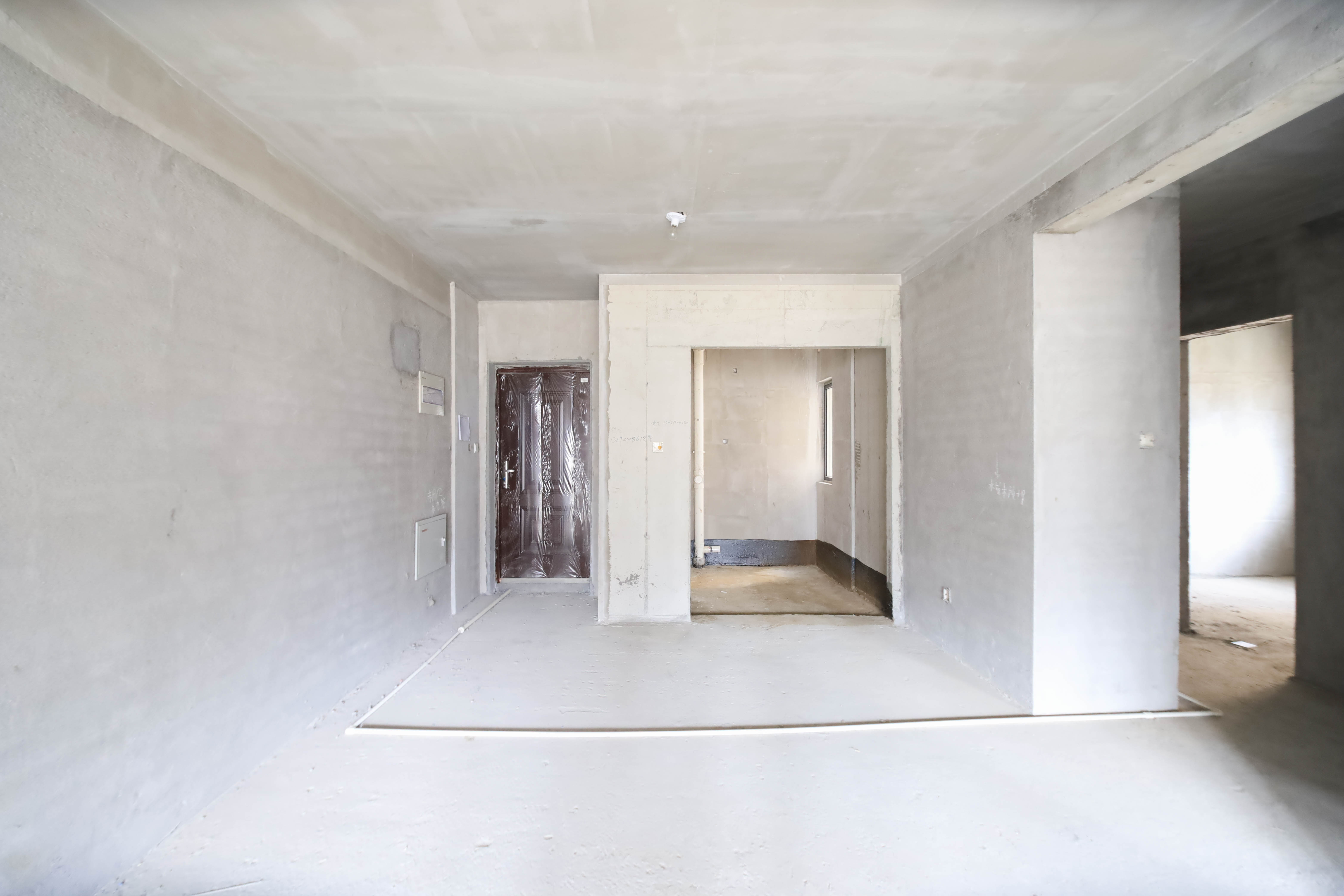 潇湘名城(新里程潇湘名城)  3室2厅2卫    95.0万 潇湘名城(新里程潇湘名城)  3室2厅2卫    95.0万其他