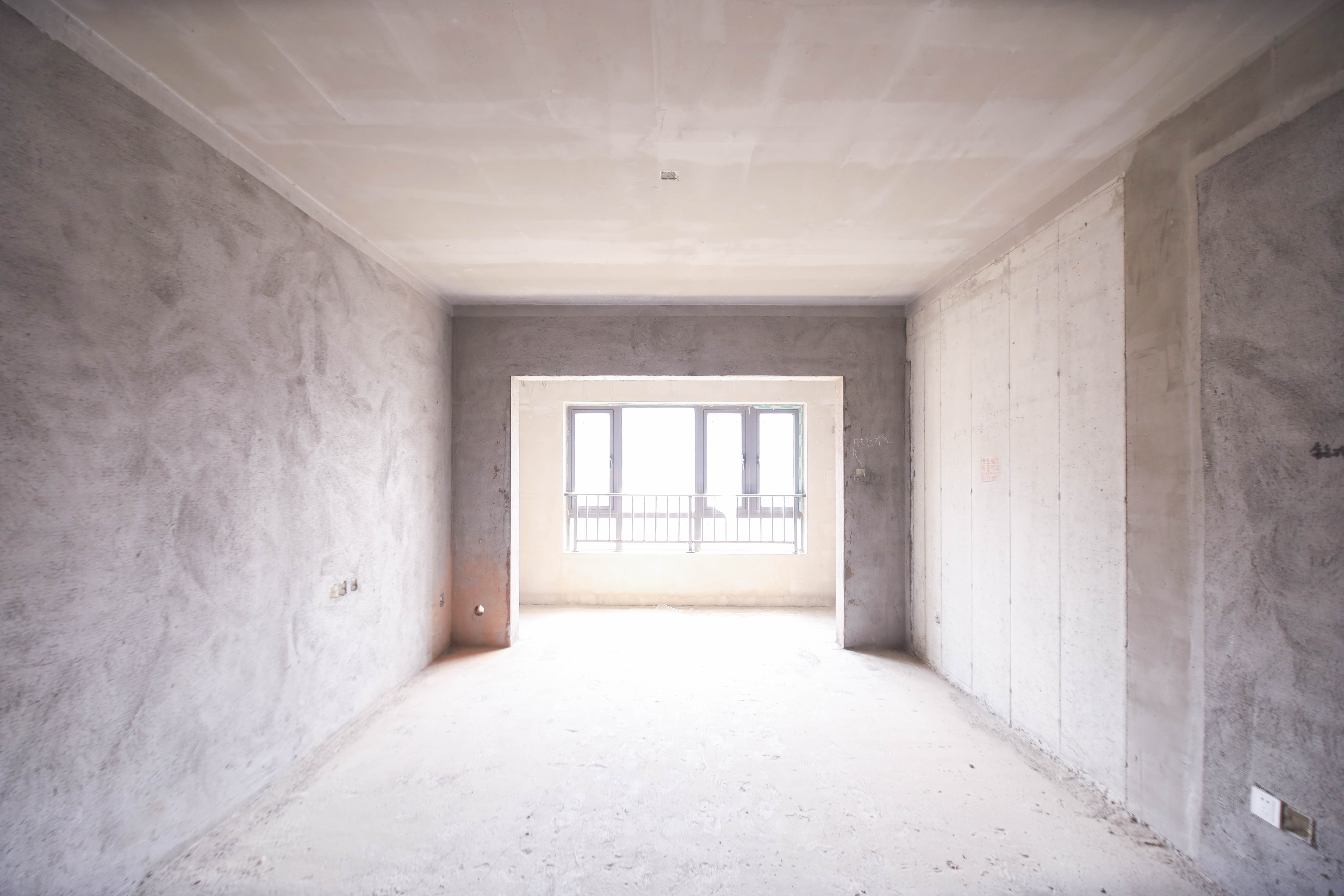 潇湘名城(新里程潇湘名城)  3室2厅2卫    95.0万 潇湘名城(新里程潇湘名城)  3室2厅2卫    95.0万客厅