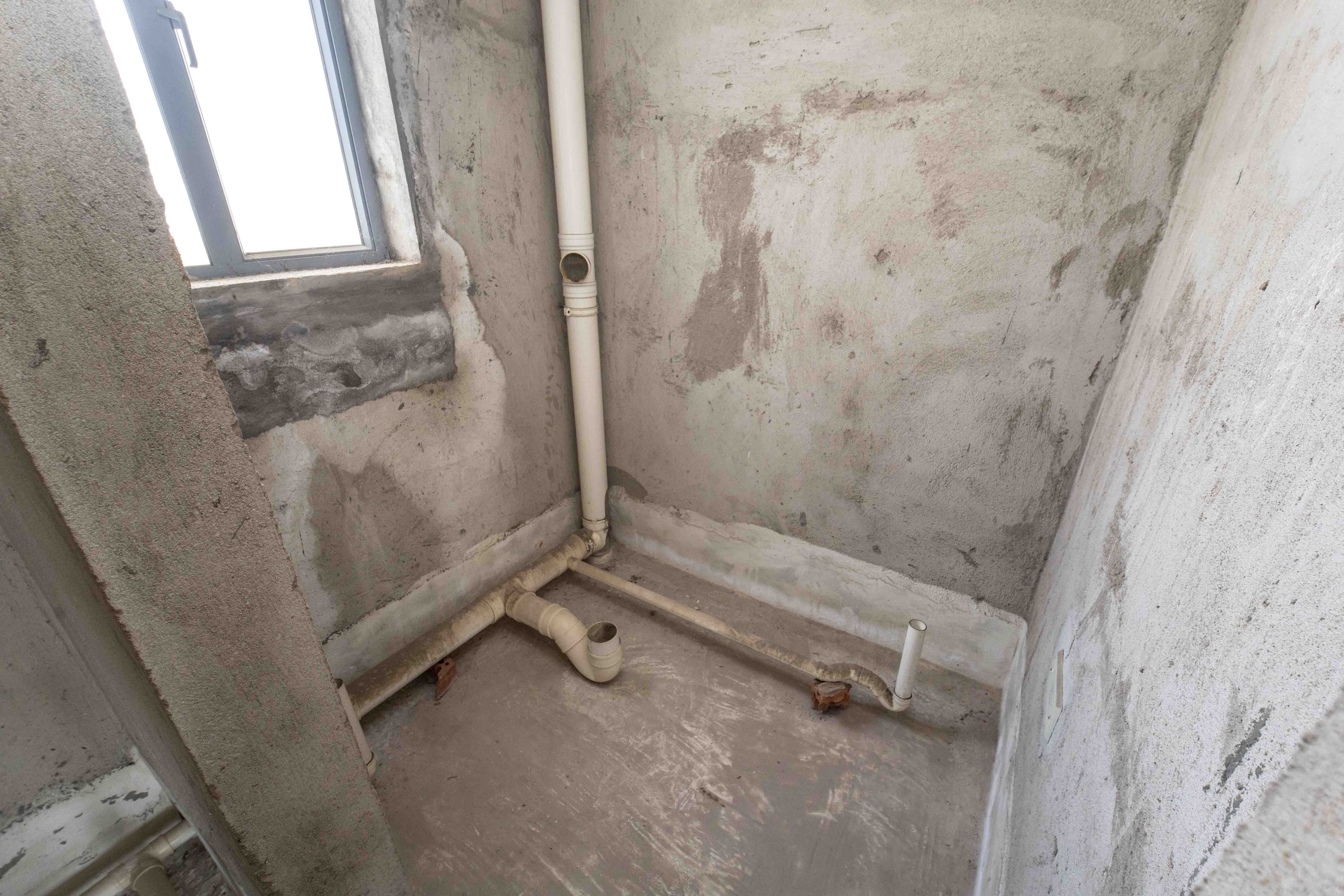 银港水晶城  4室2厅3卫    176.0万卫生间