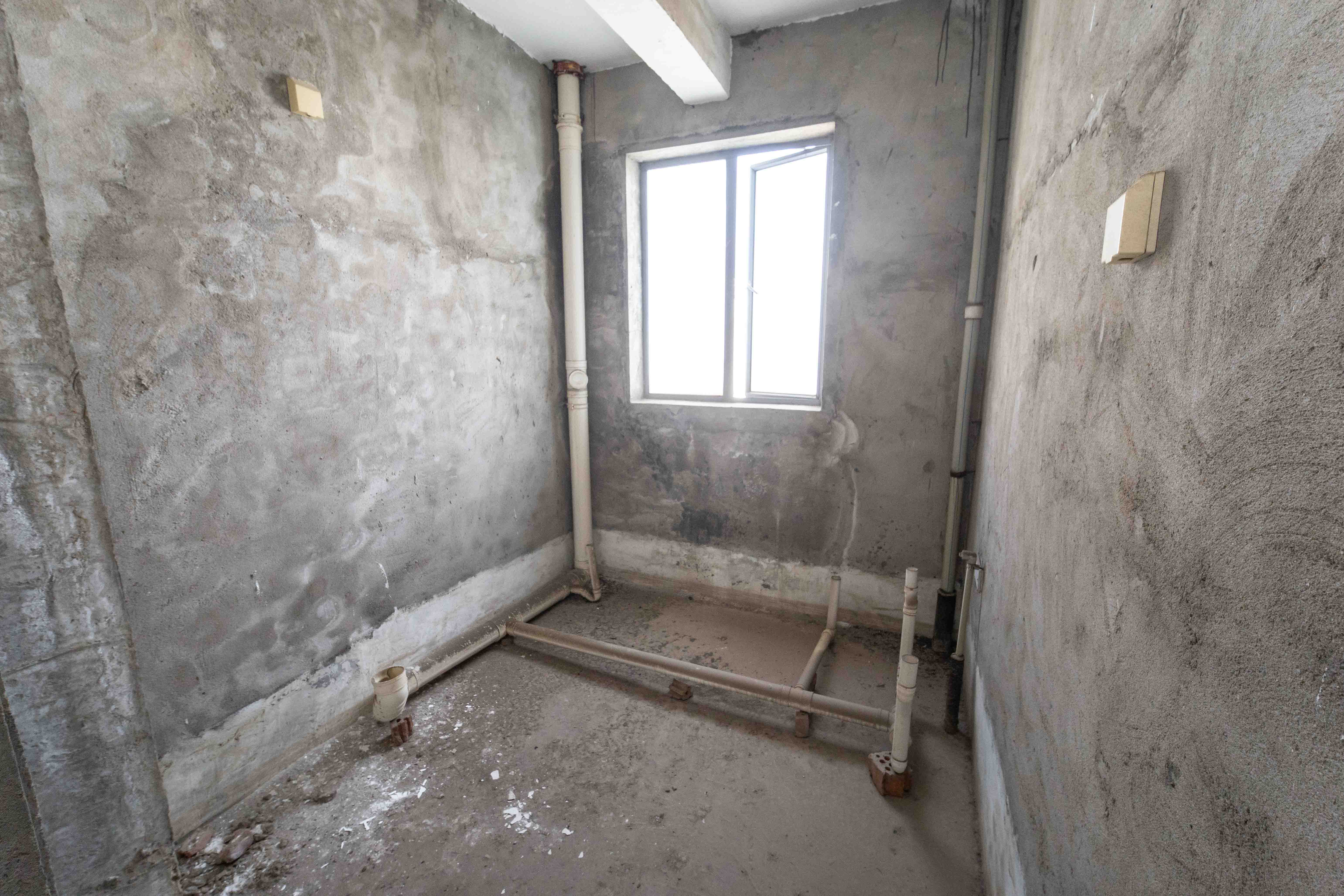 银港水晶城 4室2厅3卫 176.0万 银港水晶城 4室2厅3卫 176.0万卫生间