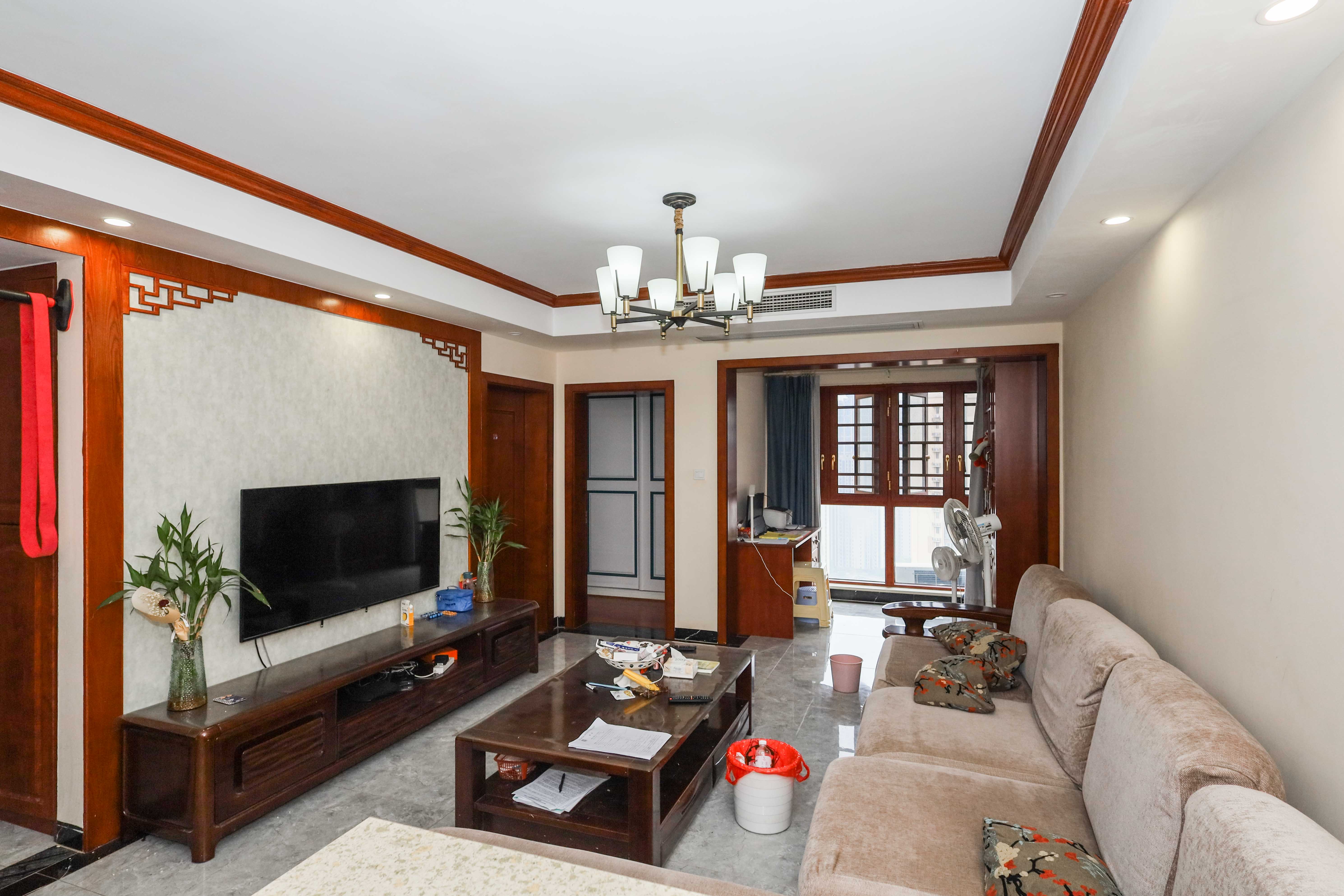 梅溪湖合能璞丽  3室2厅2卫    113.0万 梅溪湖合能璞丽  3室2厅2卫    113.0万客厅