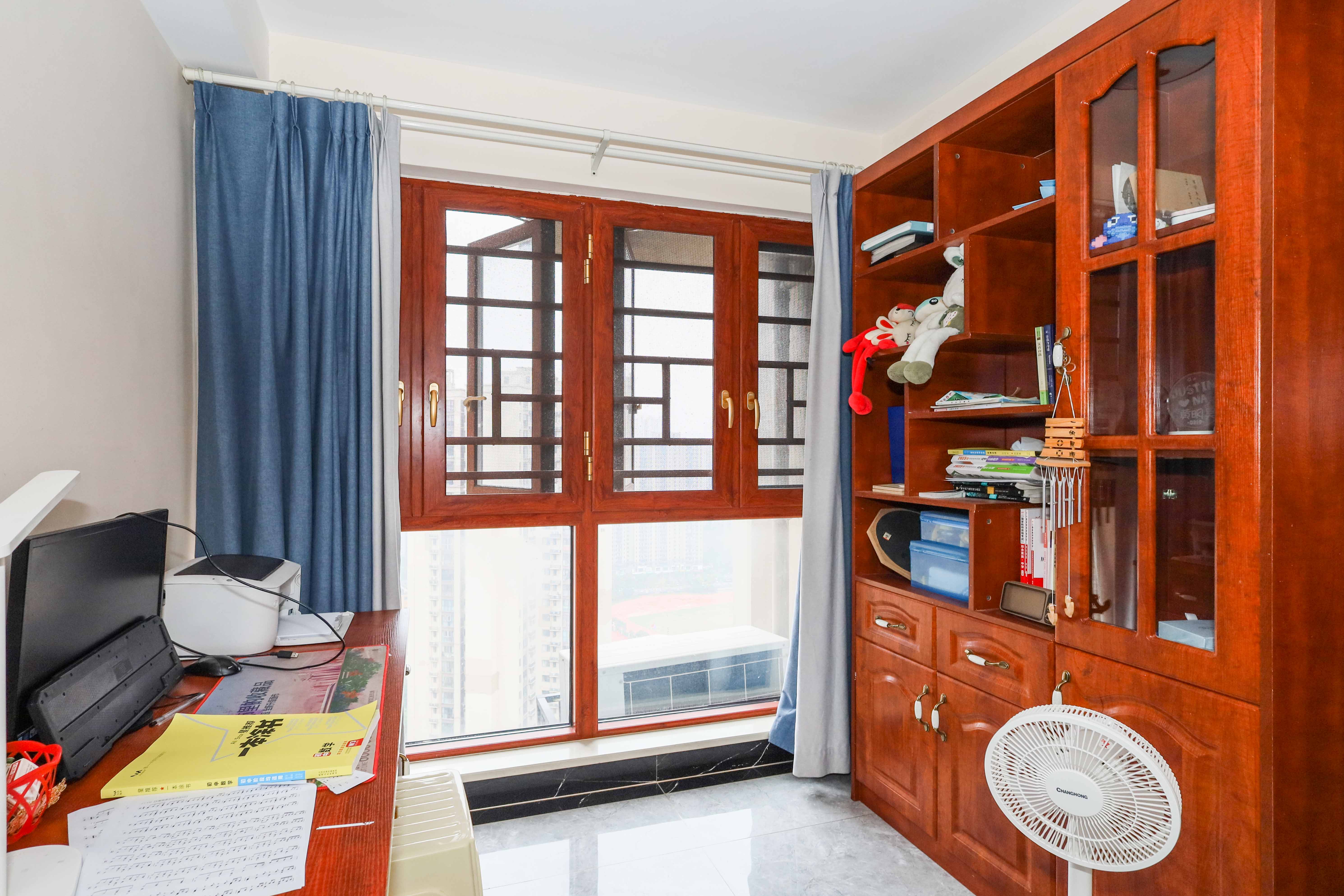 梅溪湖合能璞丽  3室2厅2卫    113.0万 梅溪湖合能璞丽  3室2厅2卫    113.0万卧室