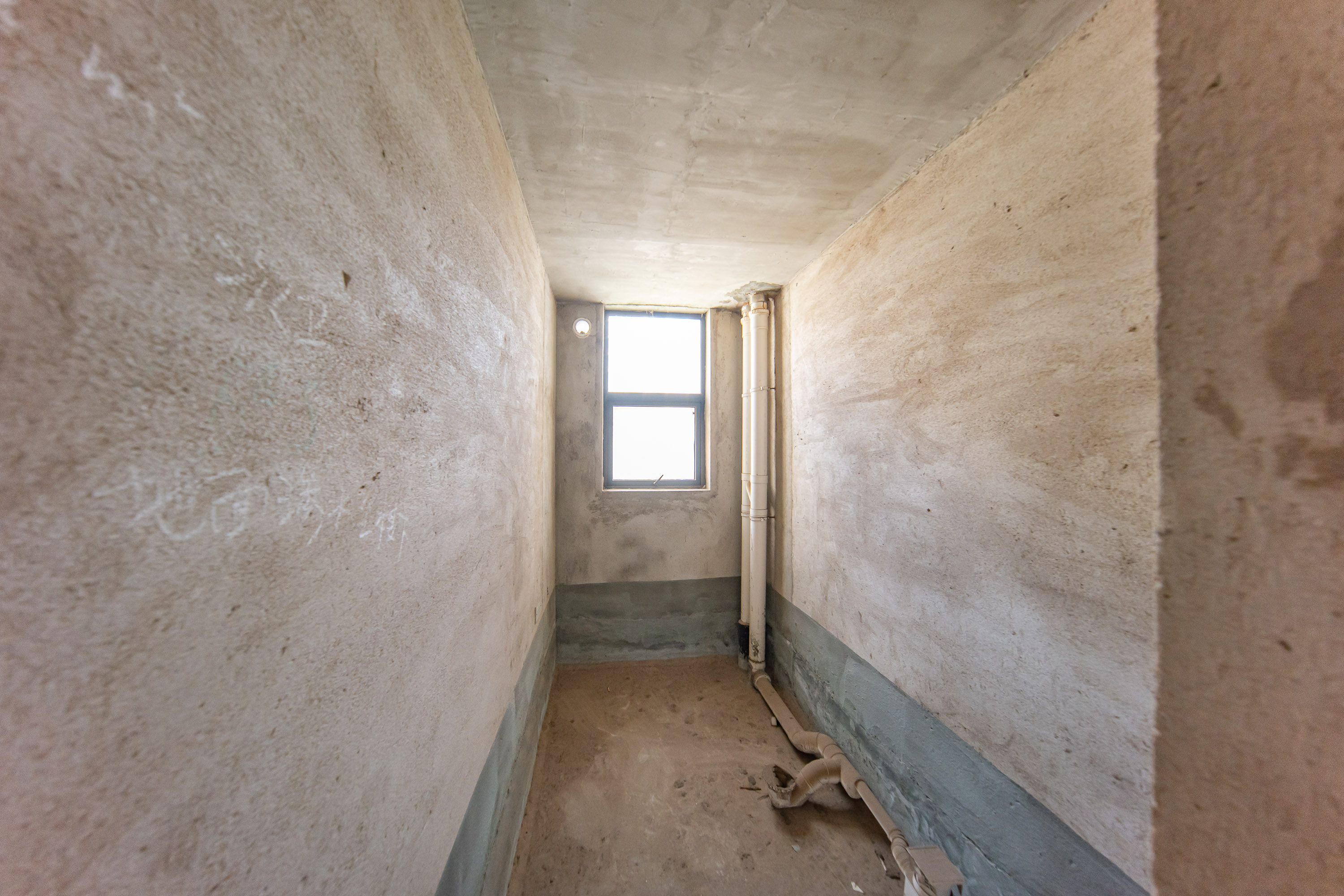 中建麓山和苑  3室2厅2卫   88.00万卫生间