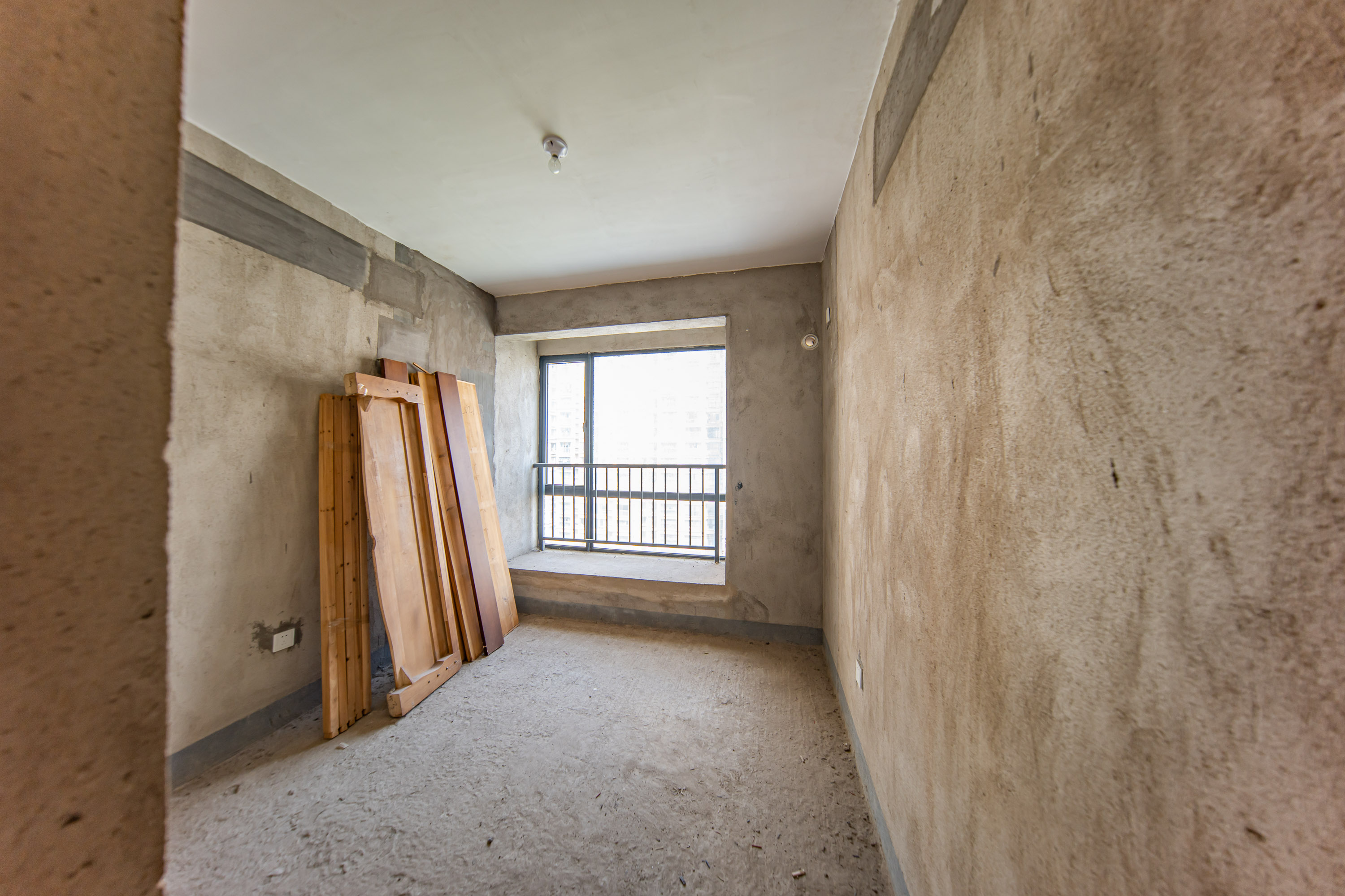 中建麓山和苑  3室2厅2卫   88.00万卧室