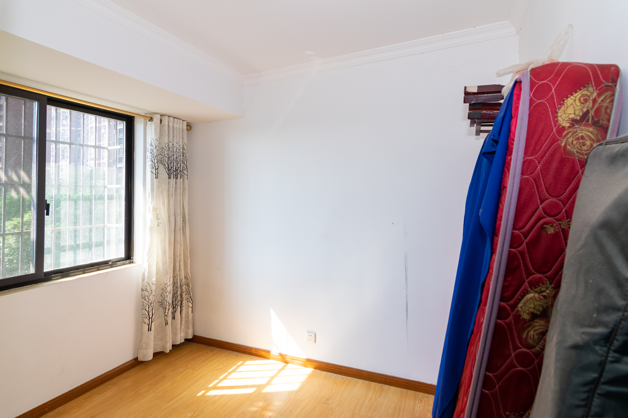 新城国际花都 3室2厅1卫 69.0万 新城国际花都 3室2厅1卫 69.0万卧室