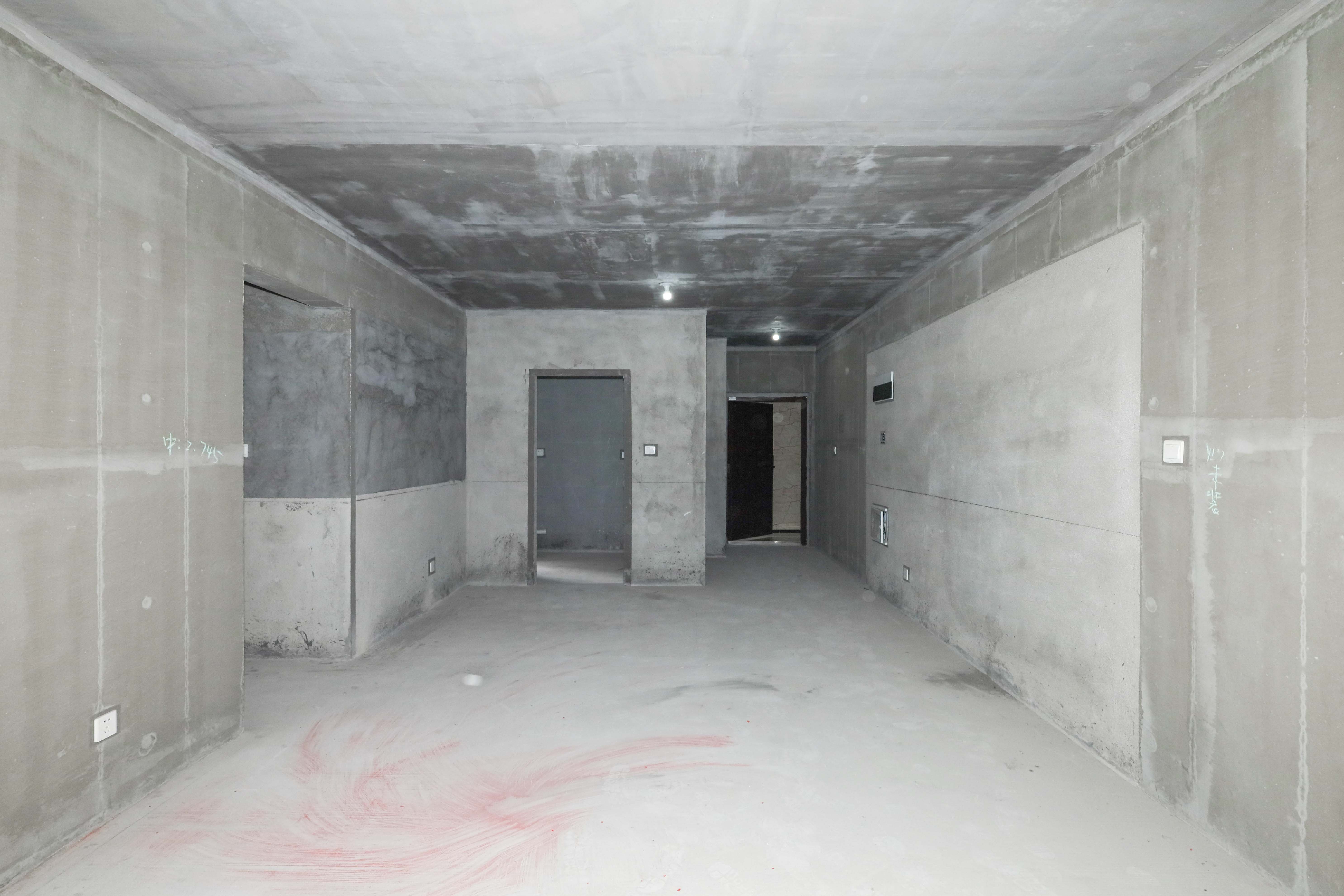 中国铁建梅溪青秀三期  3室2厅2卫   152.00万客厅