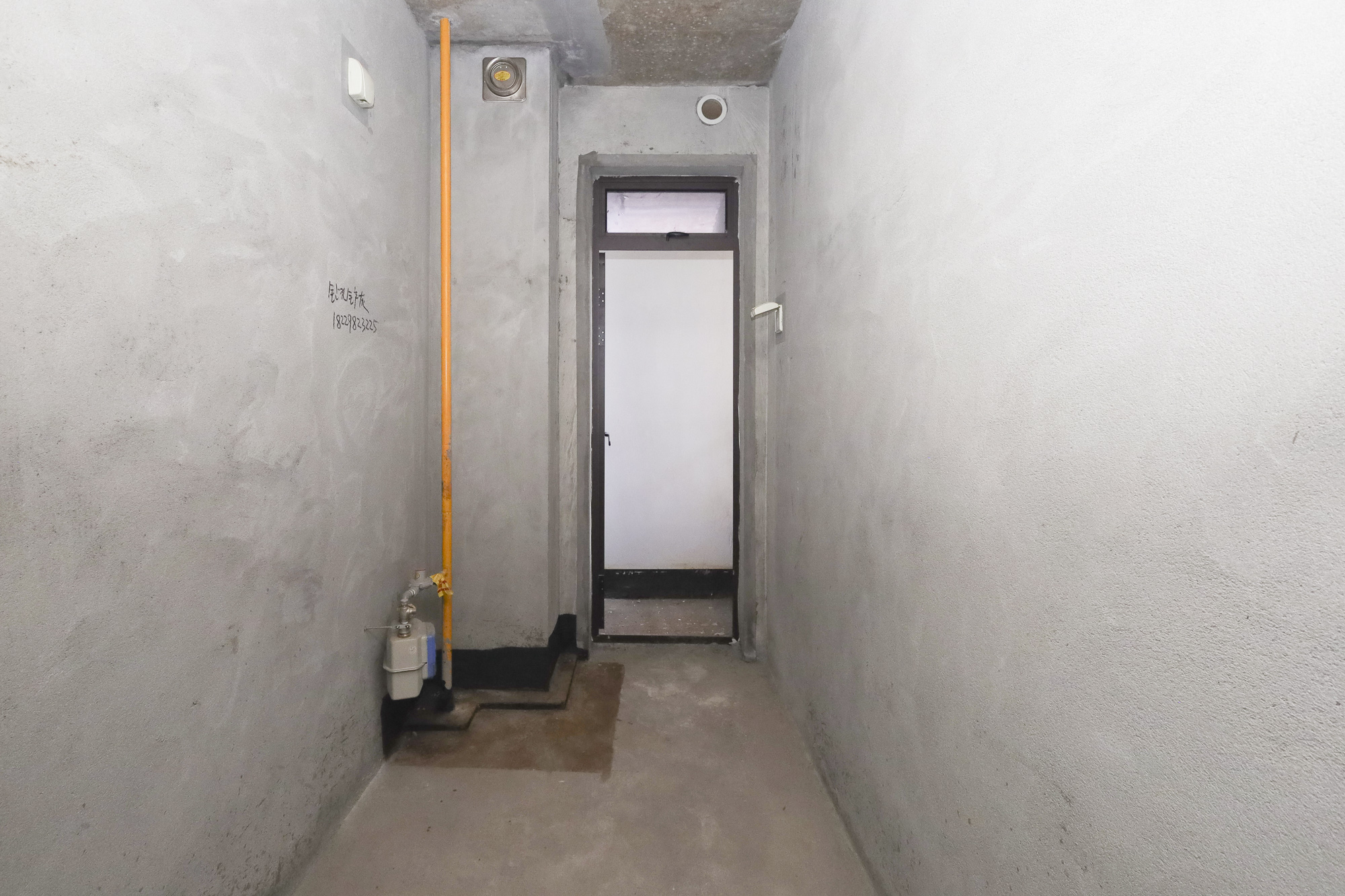 山语城三期  2室2厅1卫    55.0万 山语城三期  2室2厅1卫    55.0万厨房