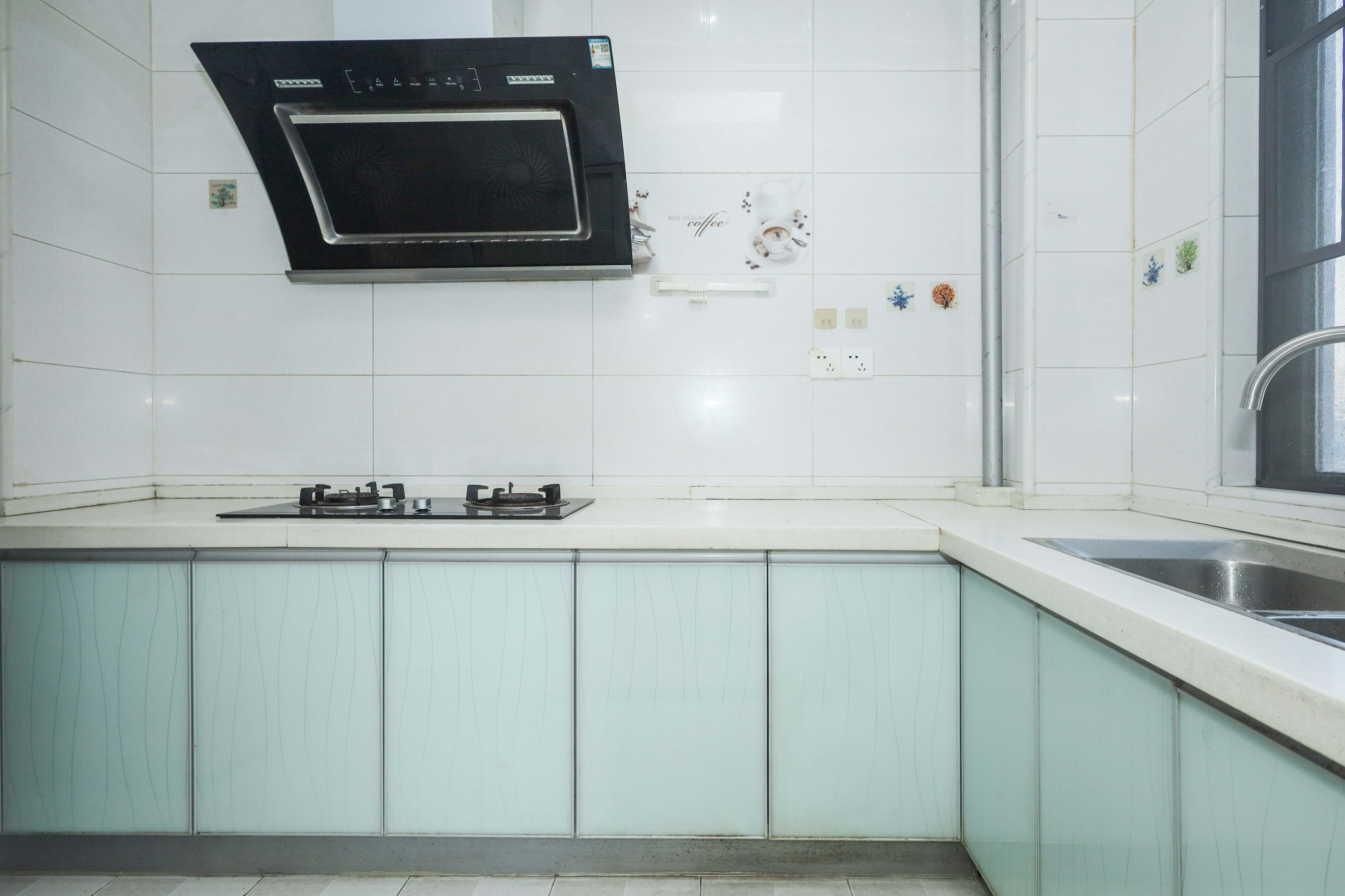 中国铁建梅溪青秀二期 4室2厅2卫 158.0万 中国铁建梅溪青秀二期 4室2厅2卫 158.0万厨房