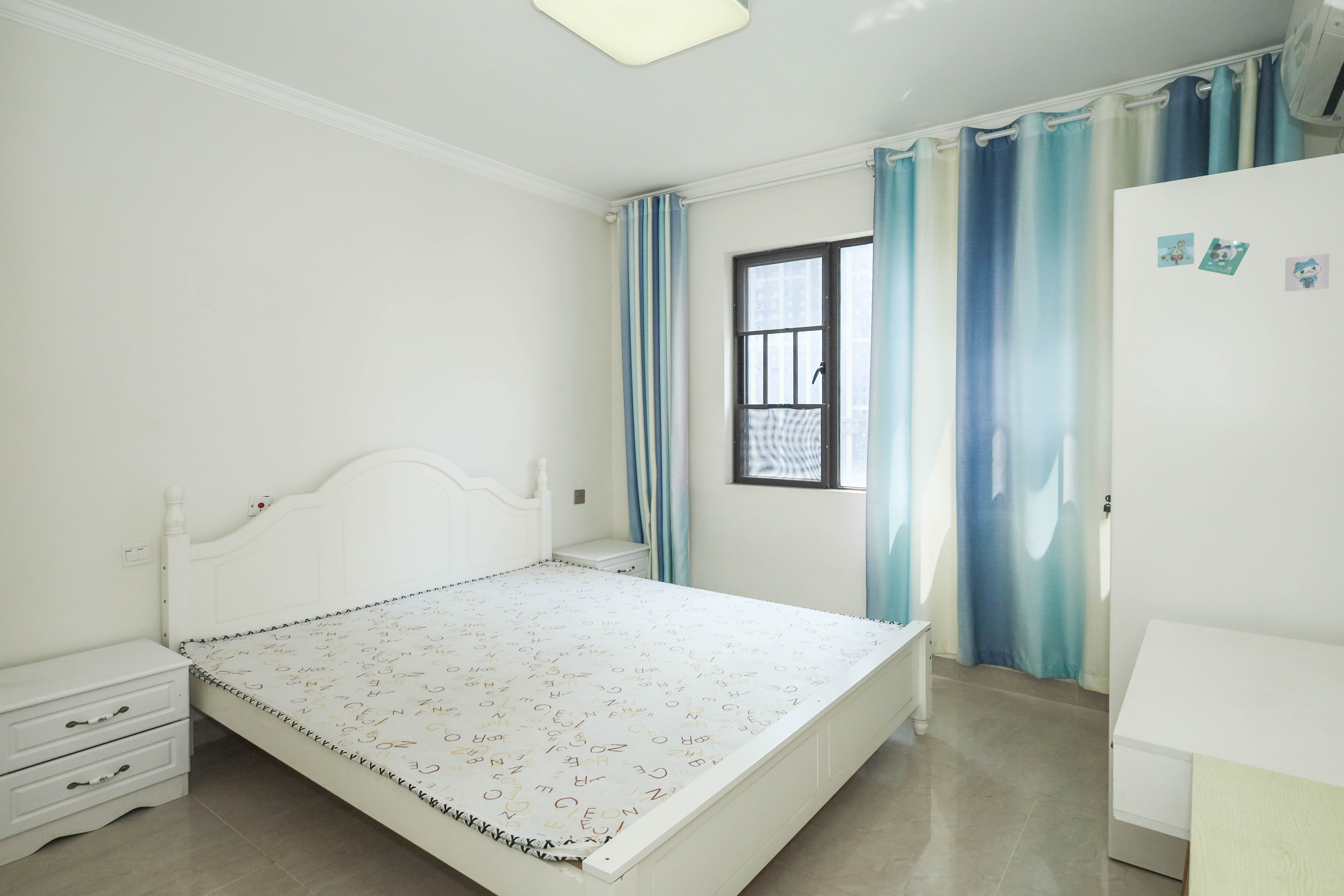 中国铁建梅溪青秀二期 4室2厅2卫 158.0万 中国铁建梅溪青秀二期 4室2厅2卫 158.0万卧室