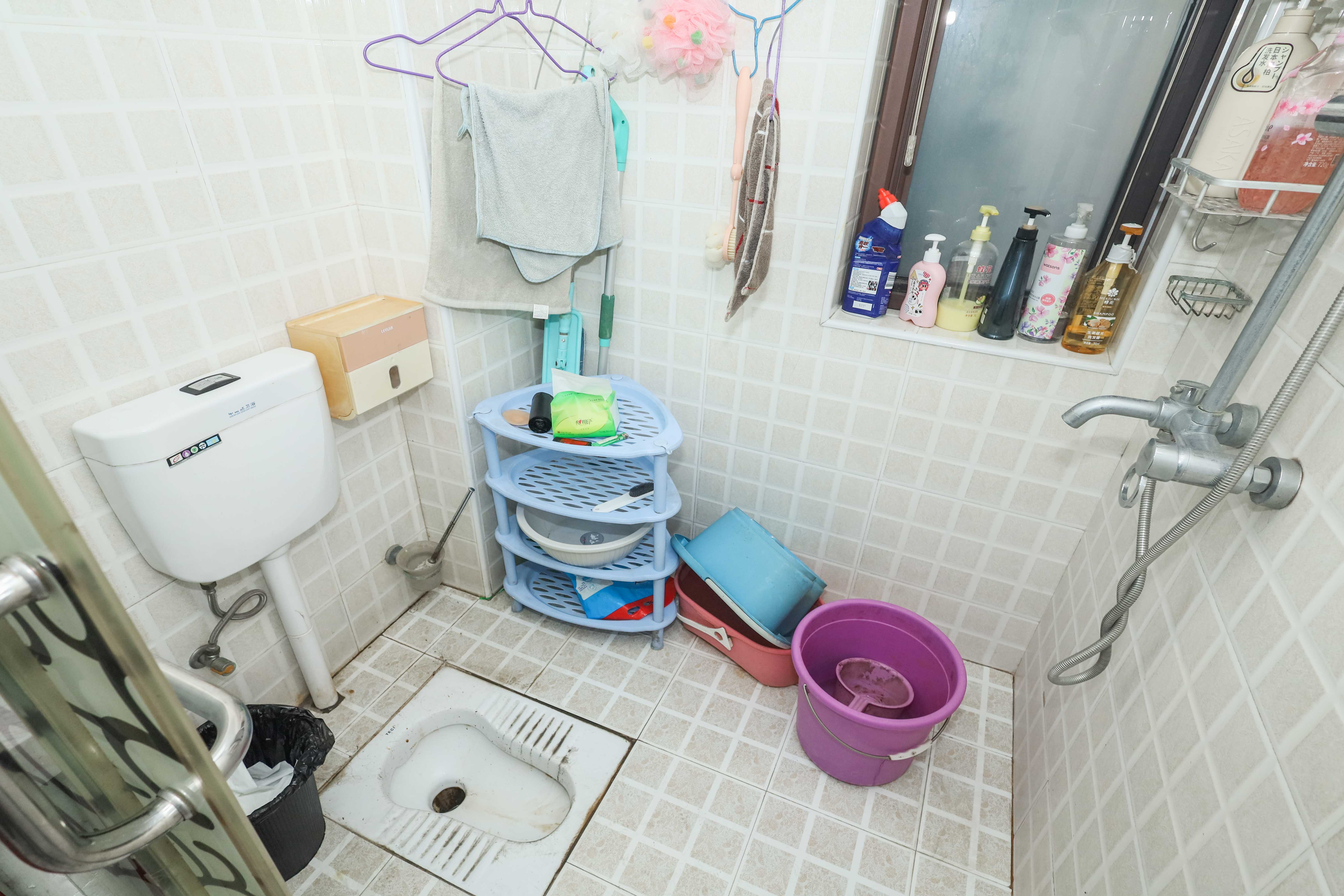 保利麓谷林语E区  4室2厅2卫   128.00万卫生间