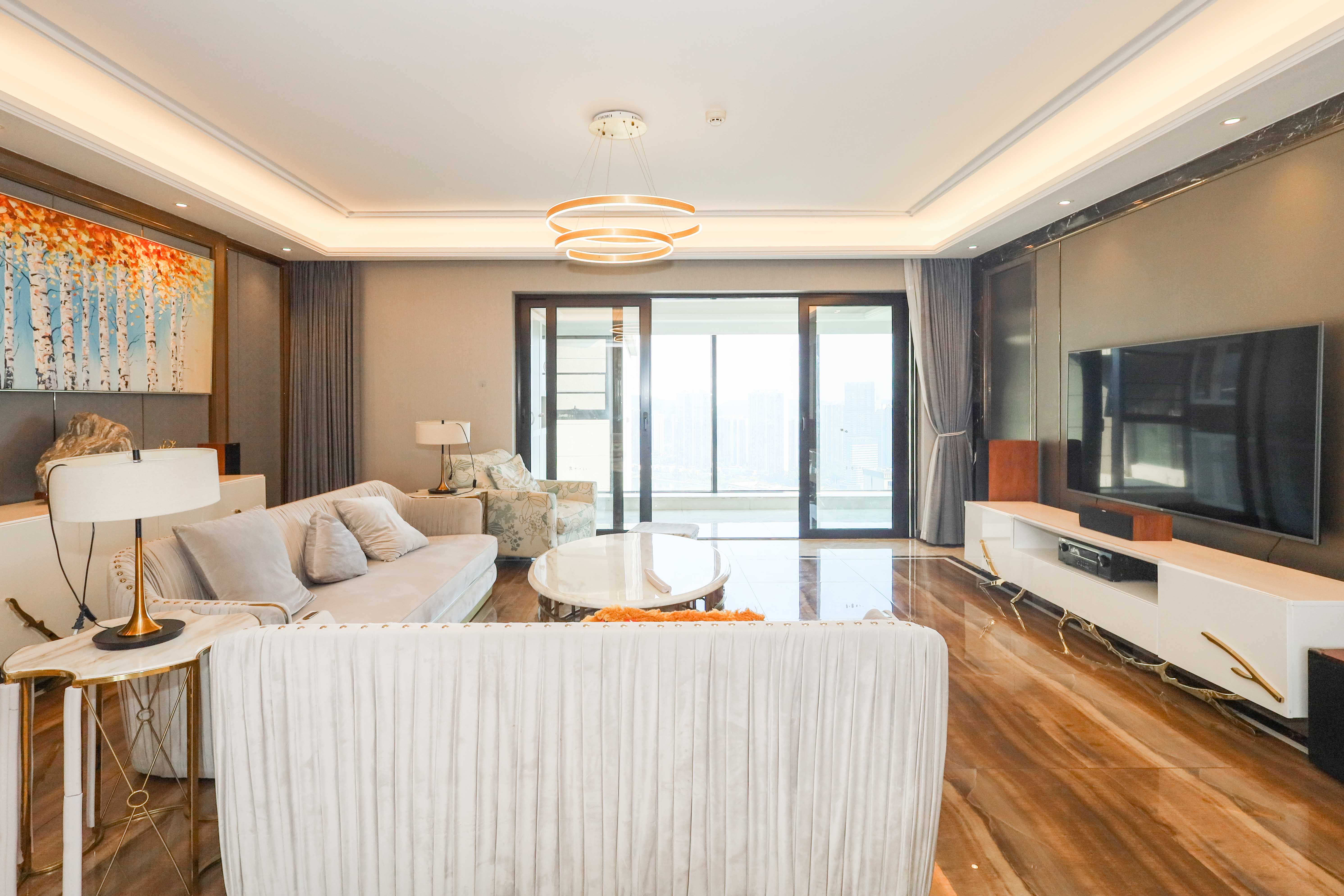 晟通牡丹舸  4室2厅2卫    450.0万客厅