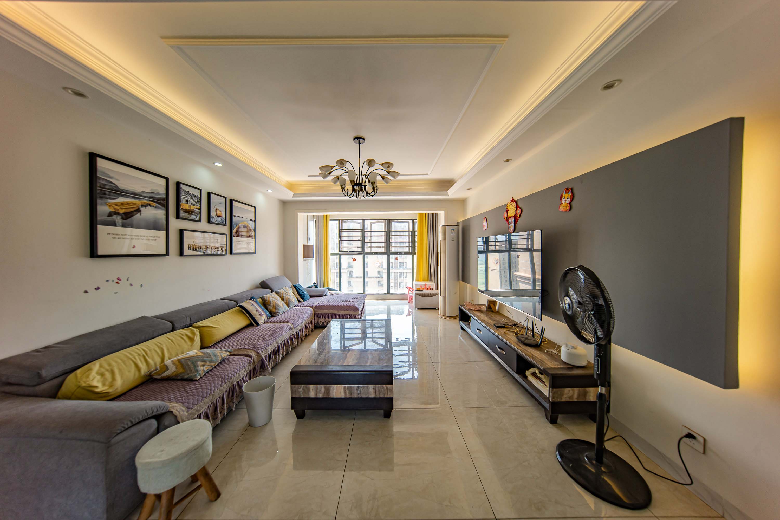 邦盛水岸御园  4室2厅2卫    100.0万 邦盛水岸御园  4室2厅2卫    100.0万客厅