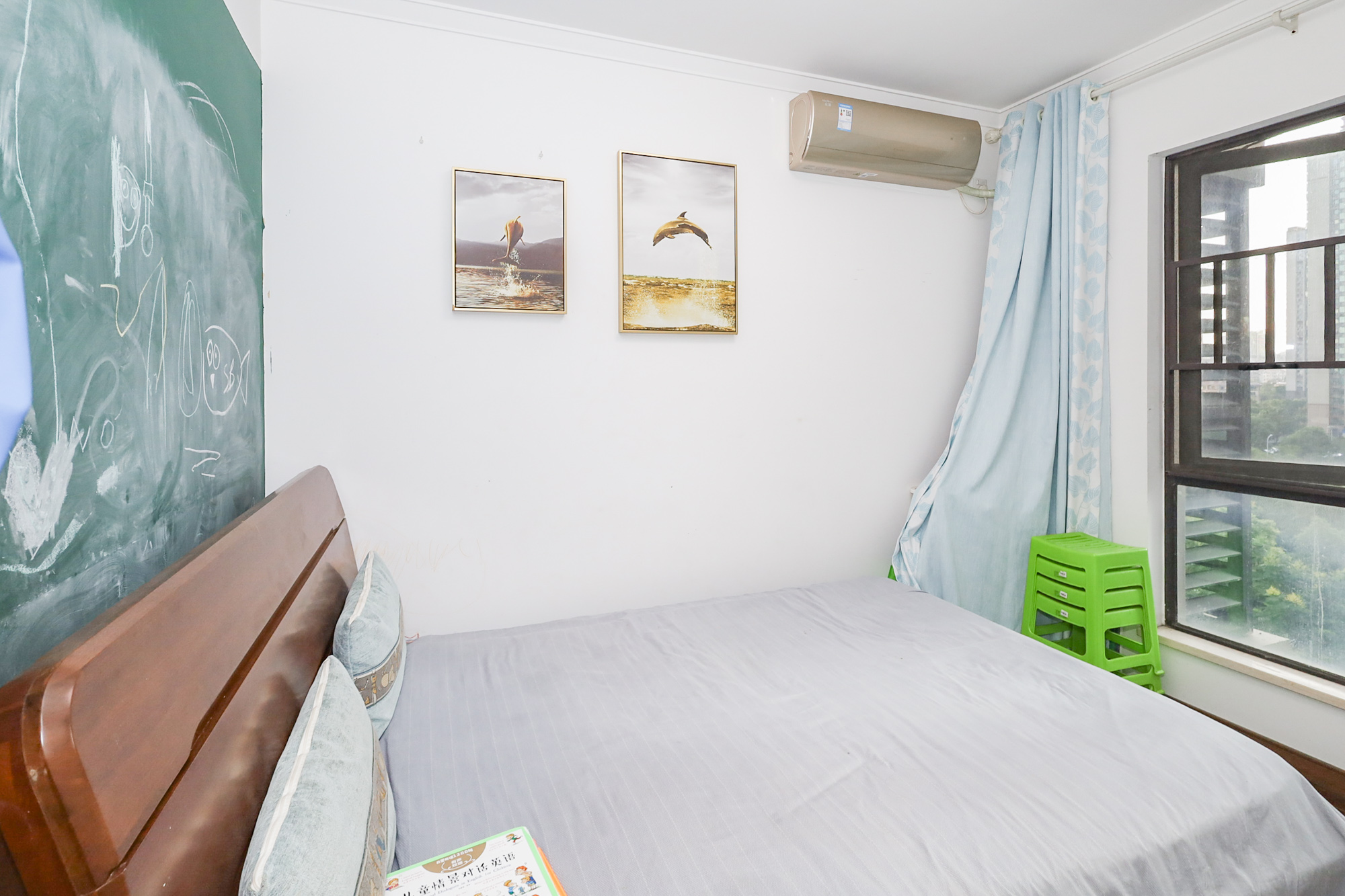 万科里金域滨江  3室2厅1卫    155.0万 万科里金域滨江  3室2厅1卫    155.0万卧室