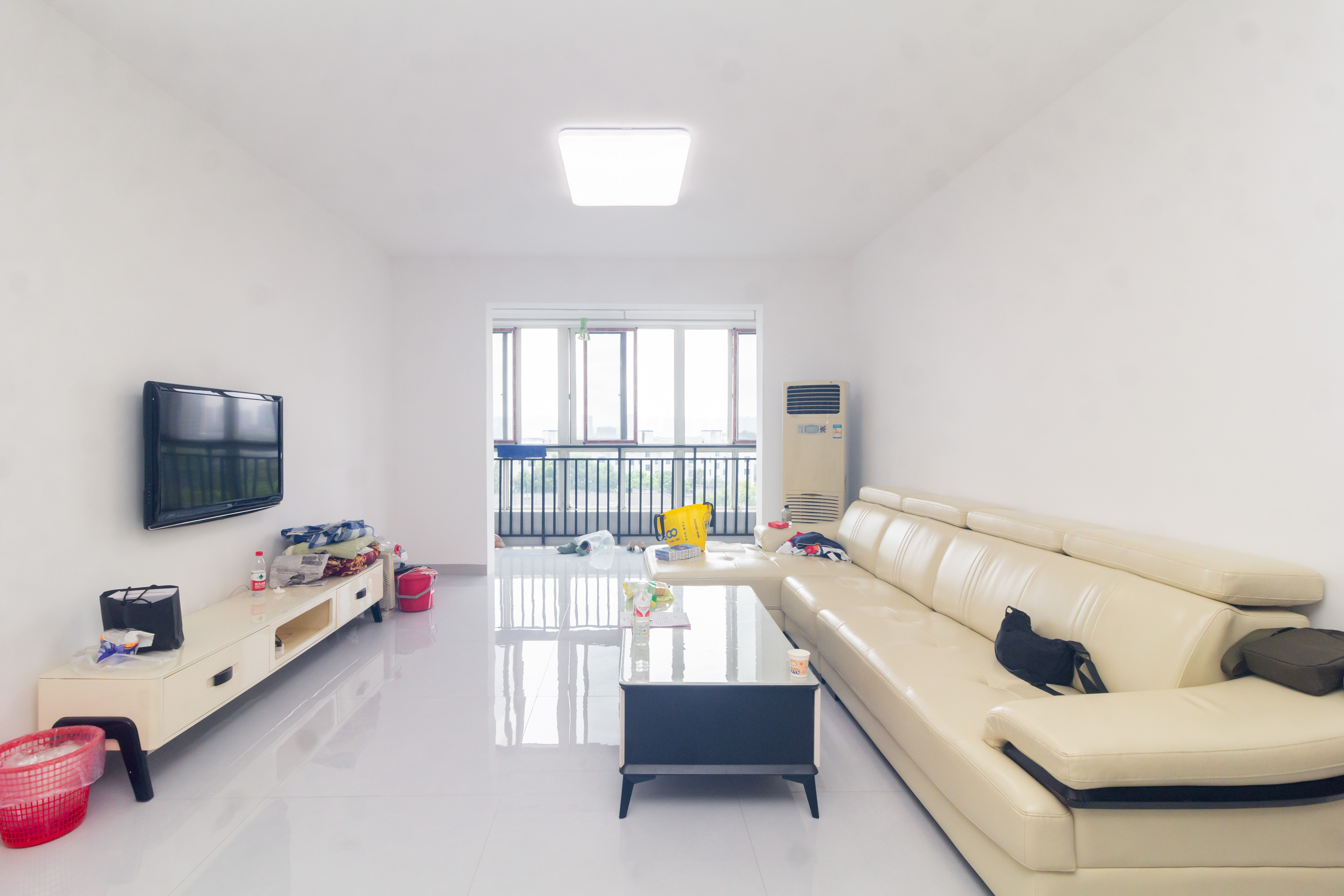 方略学府佳境 2室2厅1卫 41.8万 方略学府佳境 2室2厅1卫 41.8万客厅