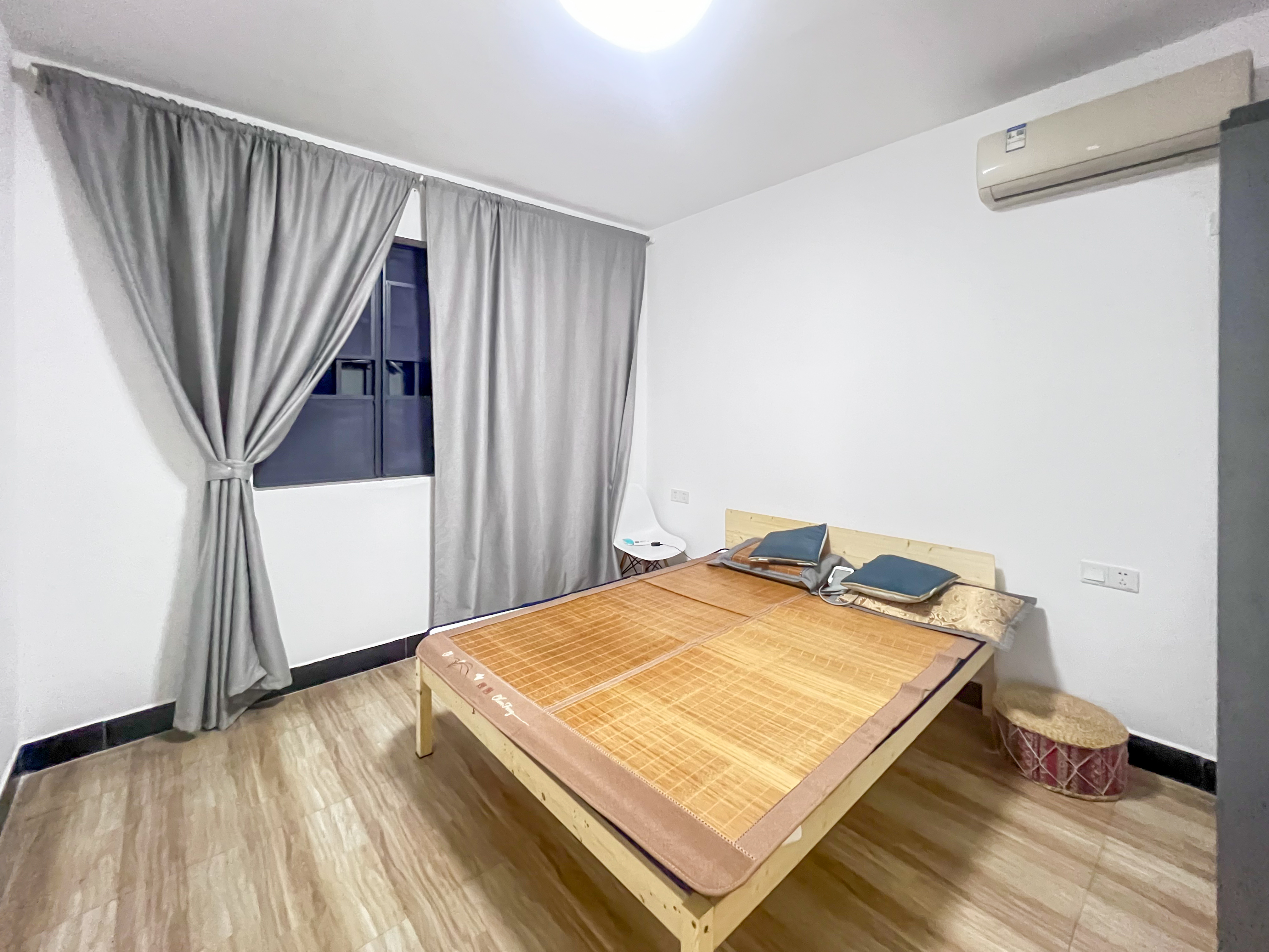 金鹏名都 2室1厅1卫 41.0万 金鹏名都 2室1厅1卫 41.0万卧室