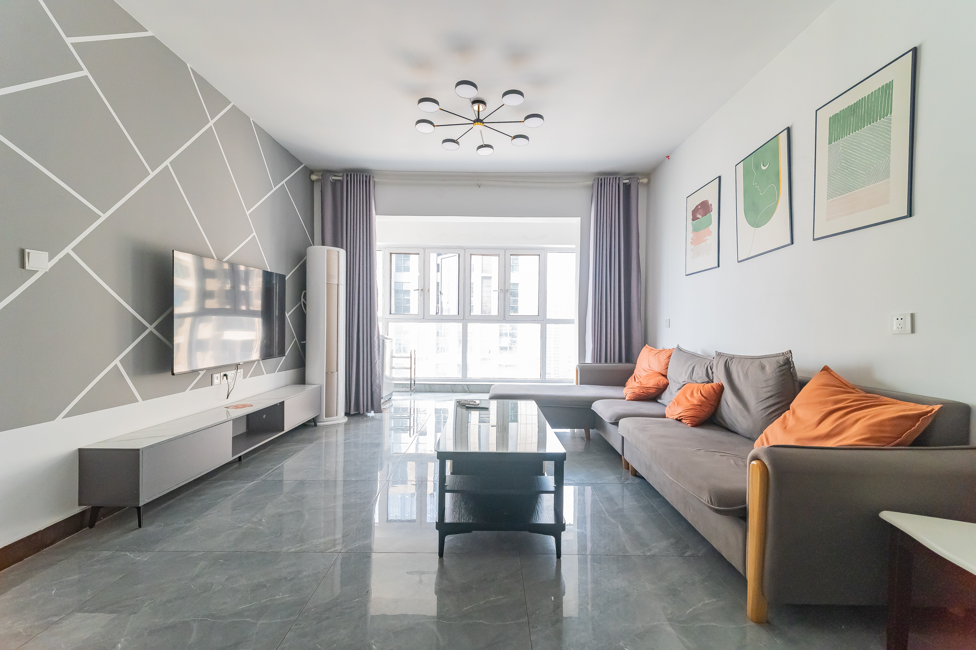 尚鑫海悦(新长海尚海城)  4室2厅2卫    100.0万 尚鑫海悦(新长海尚海城)  4室2厅2卫    100.0万客厅