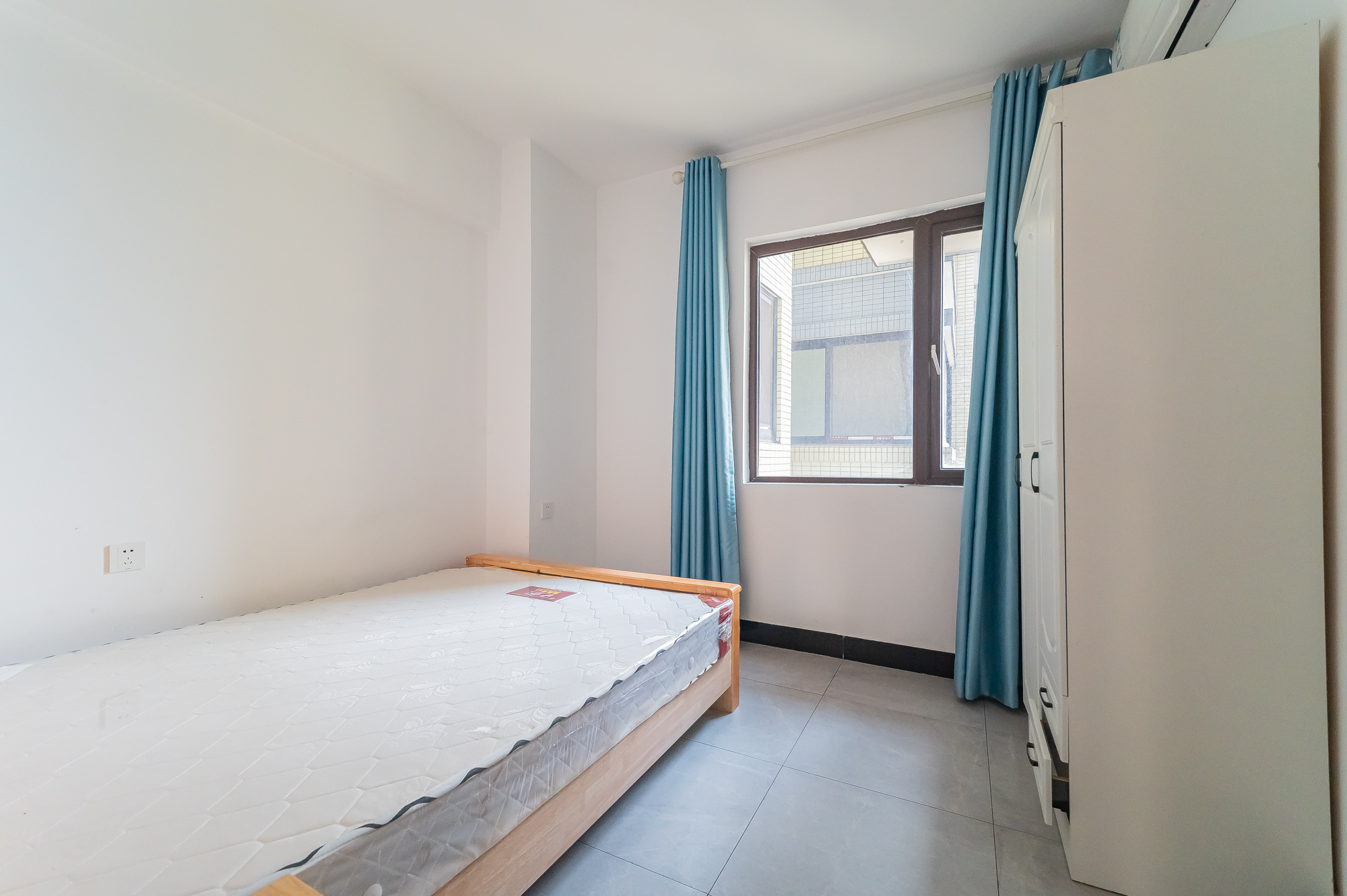 尚鑫海悦(新长海尚海城)  4室2厅2卫    100.0万 尚鑫海悦(新长海尚海城)  4室2厅2卫    100.0万卧室