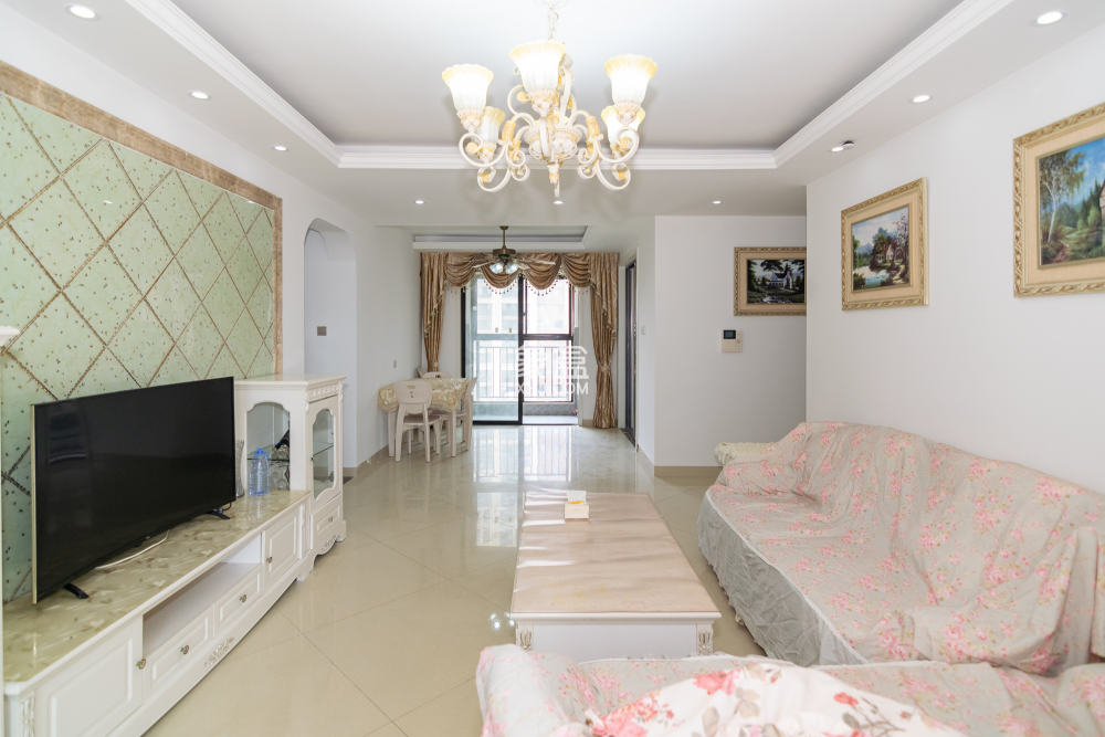 新城国际花都  3室2厅2卫    78.0万