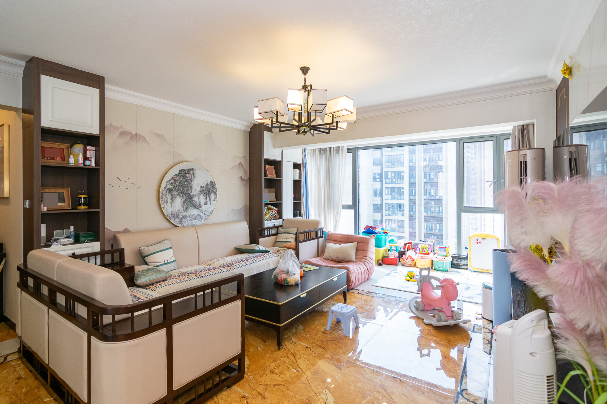 碧桂园高尔夫花园  4室2厅2卫    150.0万 碧桂园高尔夫花园  4室2厅2卫    150.0万客厅