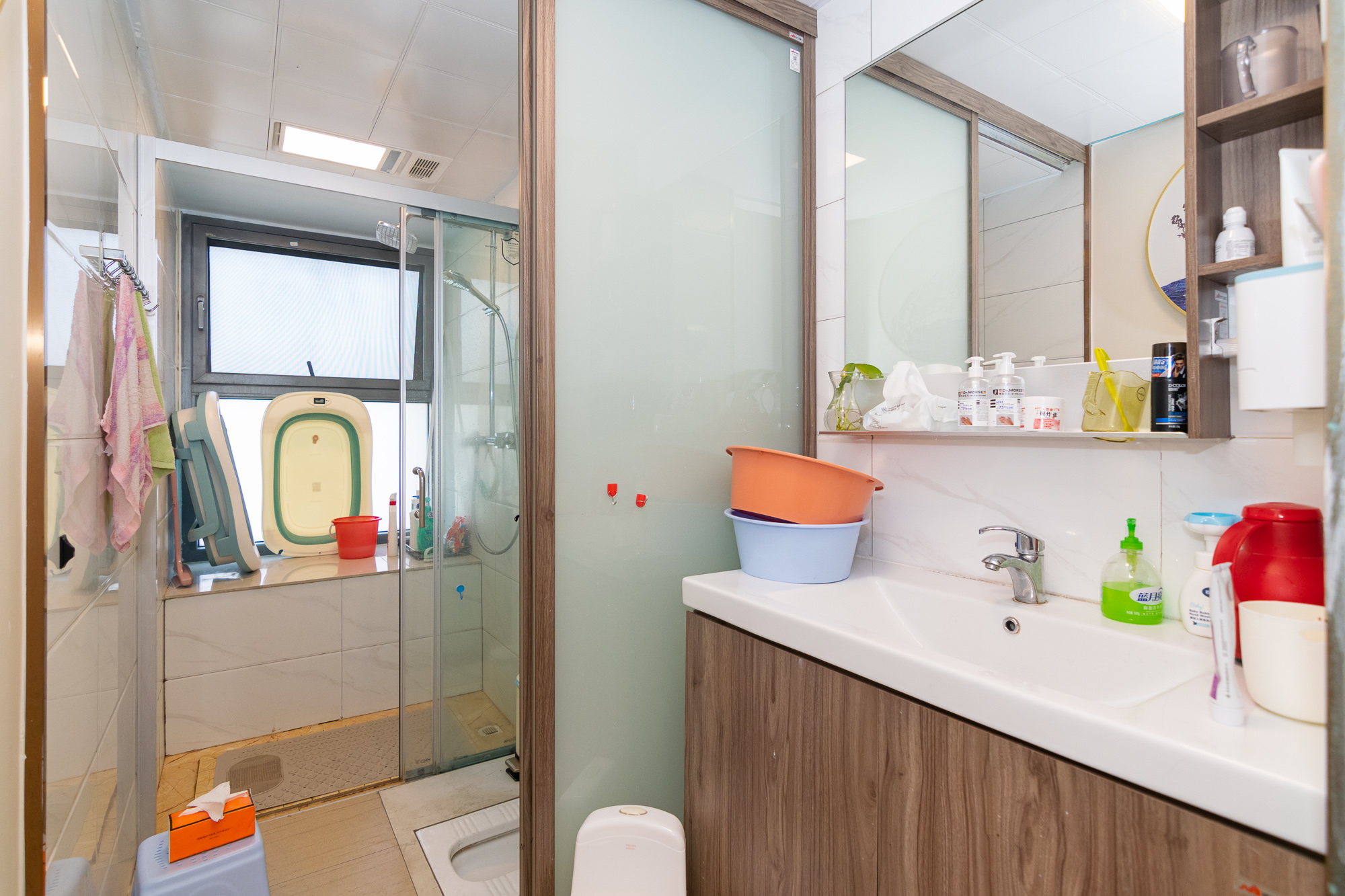 碧桂园高尔夫花园  4室2厅2卫    150.0万 碧桂园高尔夫花园  4室2厅2卫    150.0万卫生间