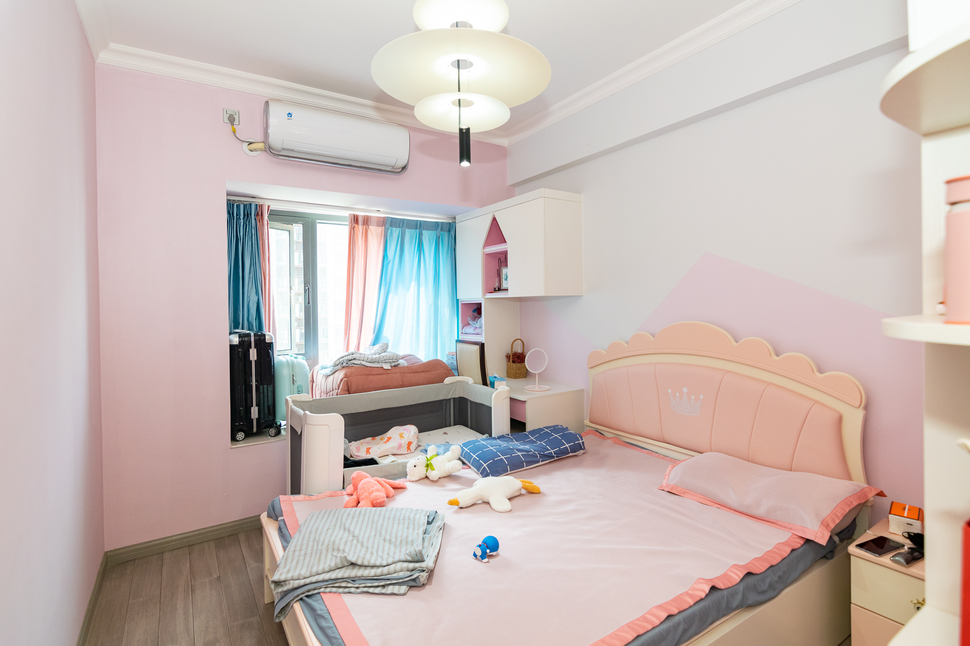 碧桂园高尔夫花园  4室2厅2卫    150.0万 碧桂园高尔夫花园  4室2厅2卫    150.0万卧室