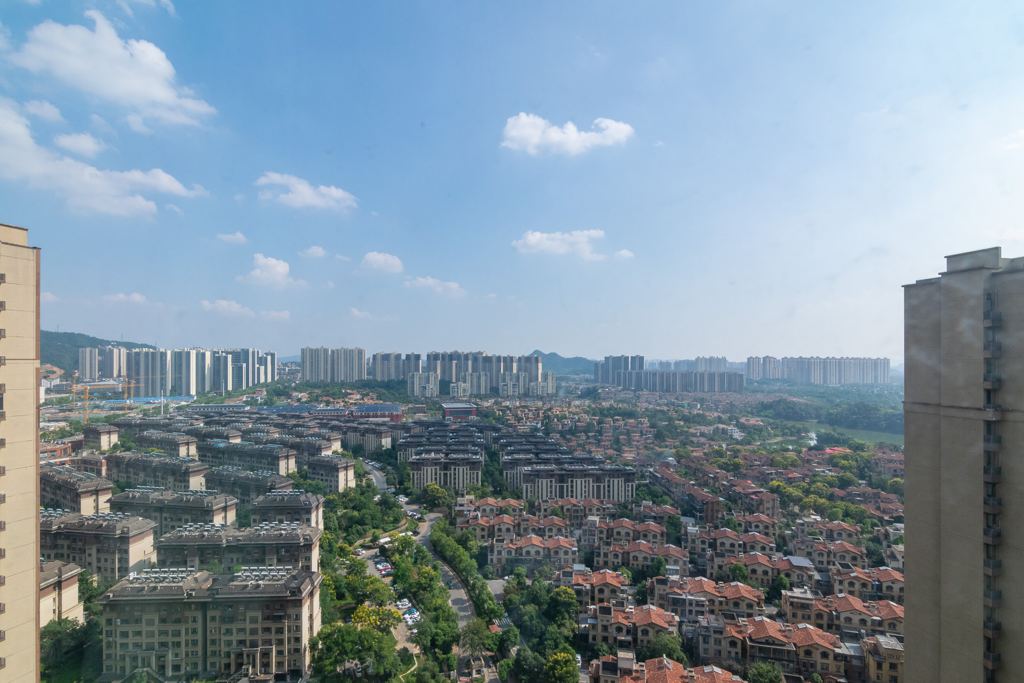 金地三千府(金地湖山樾、金地自在城) 3室2厅1卫 55.0万 金地三千府(金地湖山樾、金地自在城) 3室2厅1卫 55.0万其他