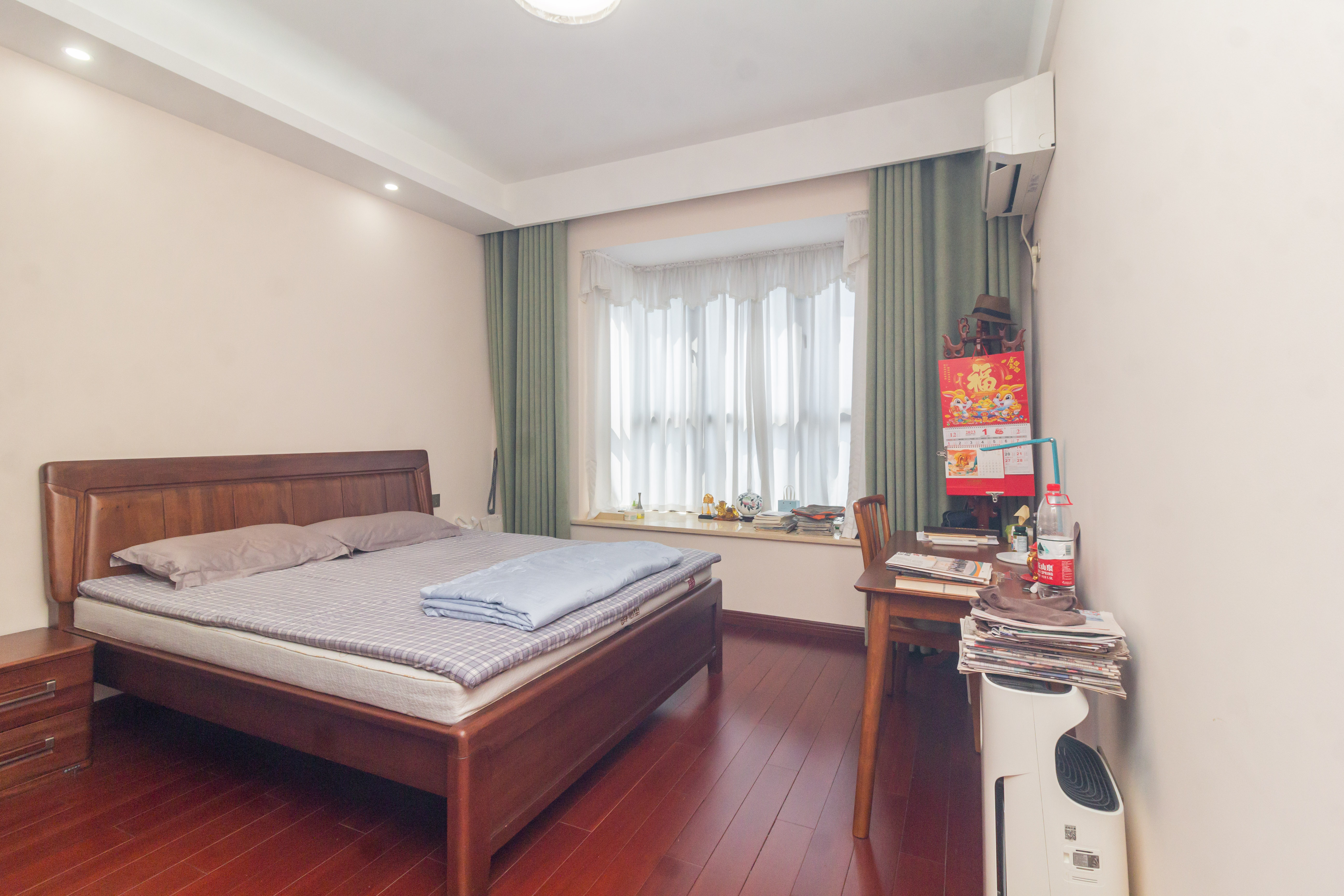 广悦星苑润园 5室2厅3卫 168.0万 广悦星苑润园 5室2厅3卫 168.0万卧室