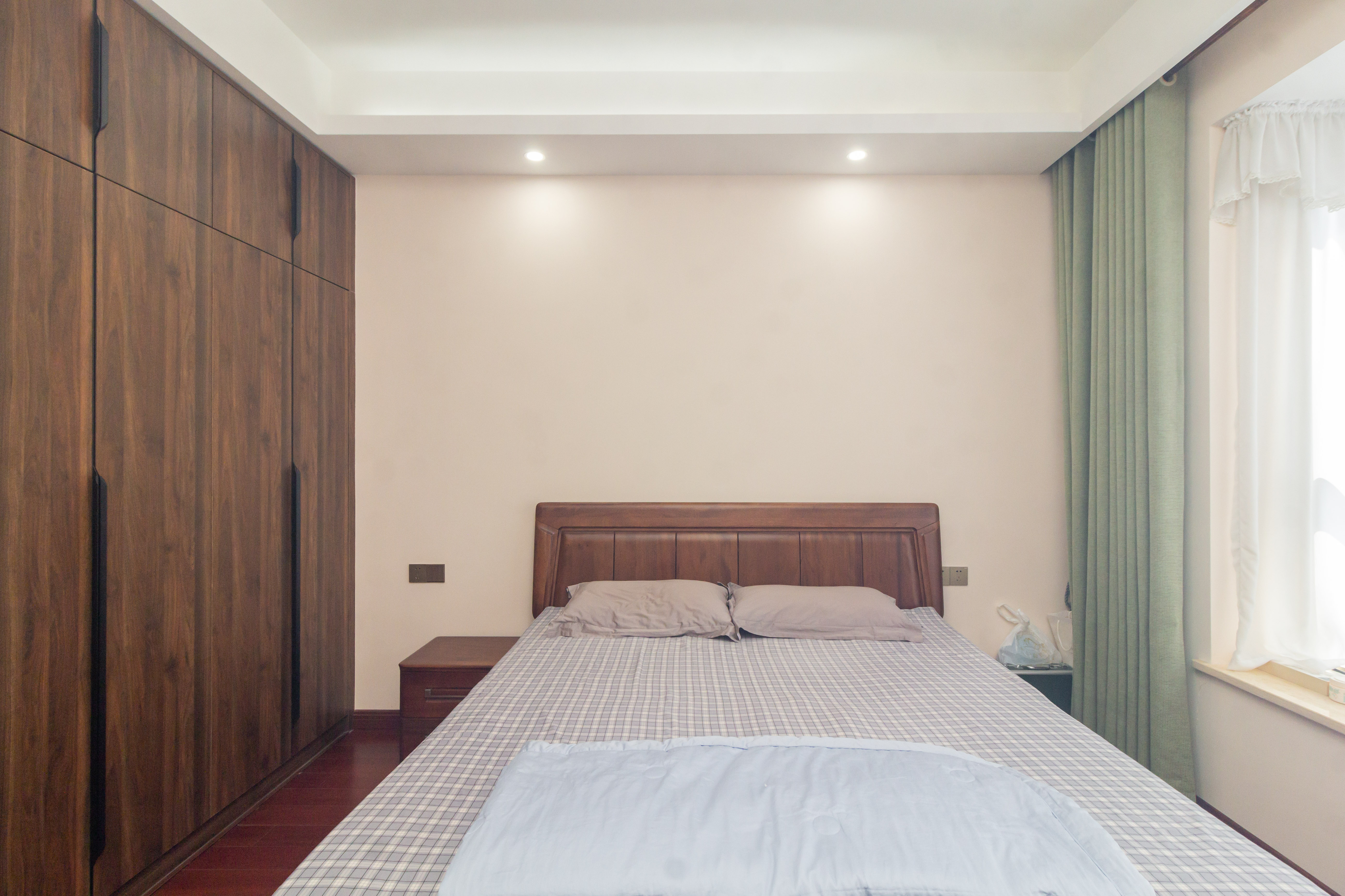 广悦星苑润园 5室2厅3卫 168.0万 广悦星苑润园 5室2厅3卫 168.0万卧室