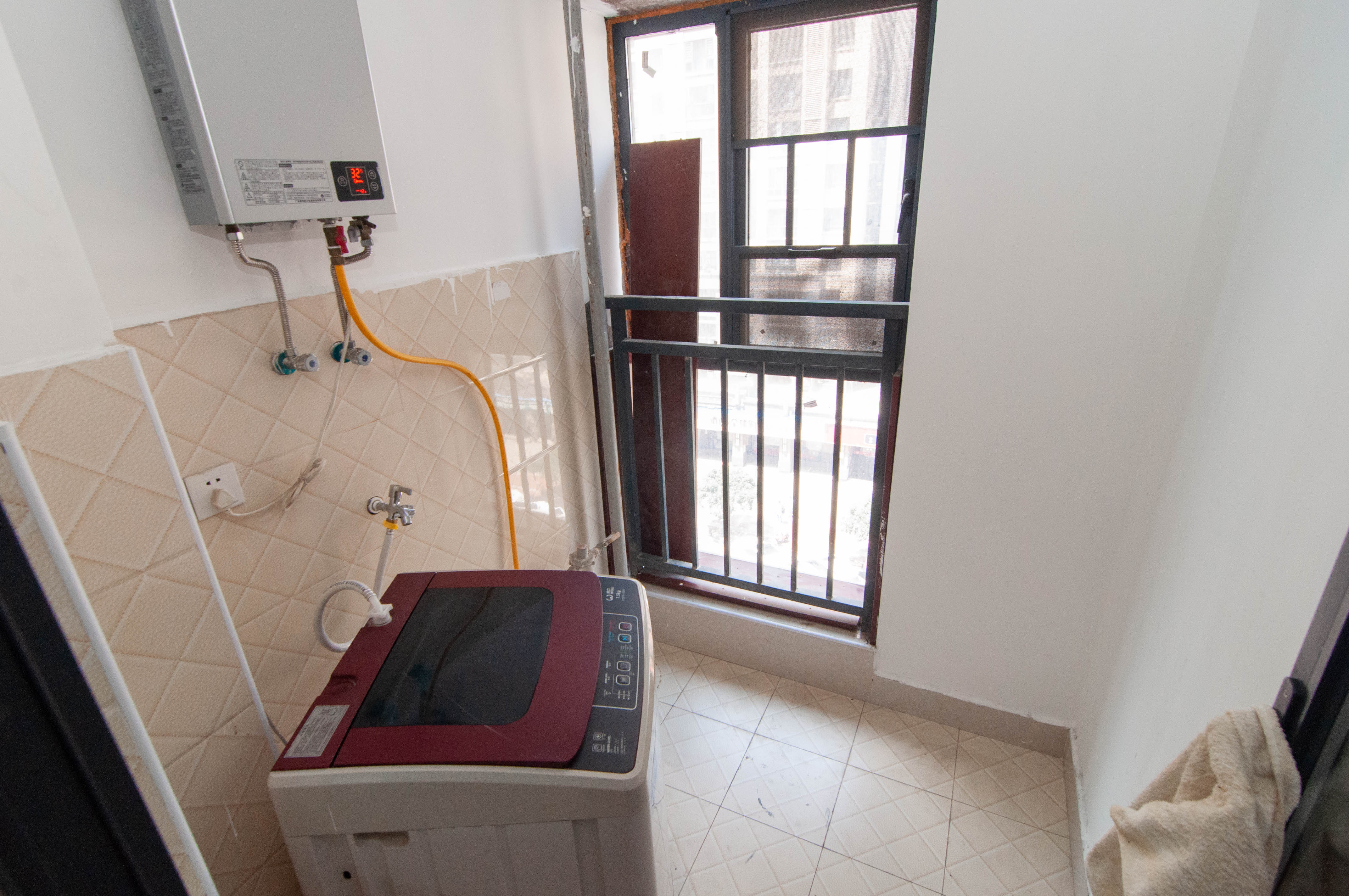 中海梅溪湖壹号  3室2厅2卫    159.0万其他