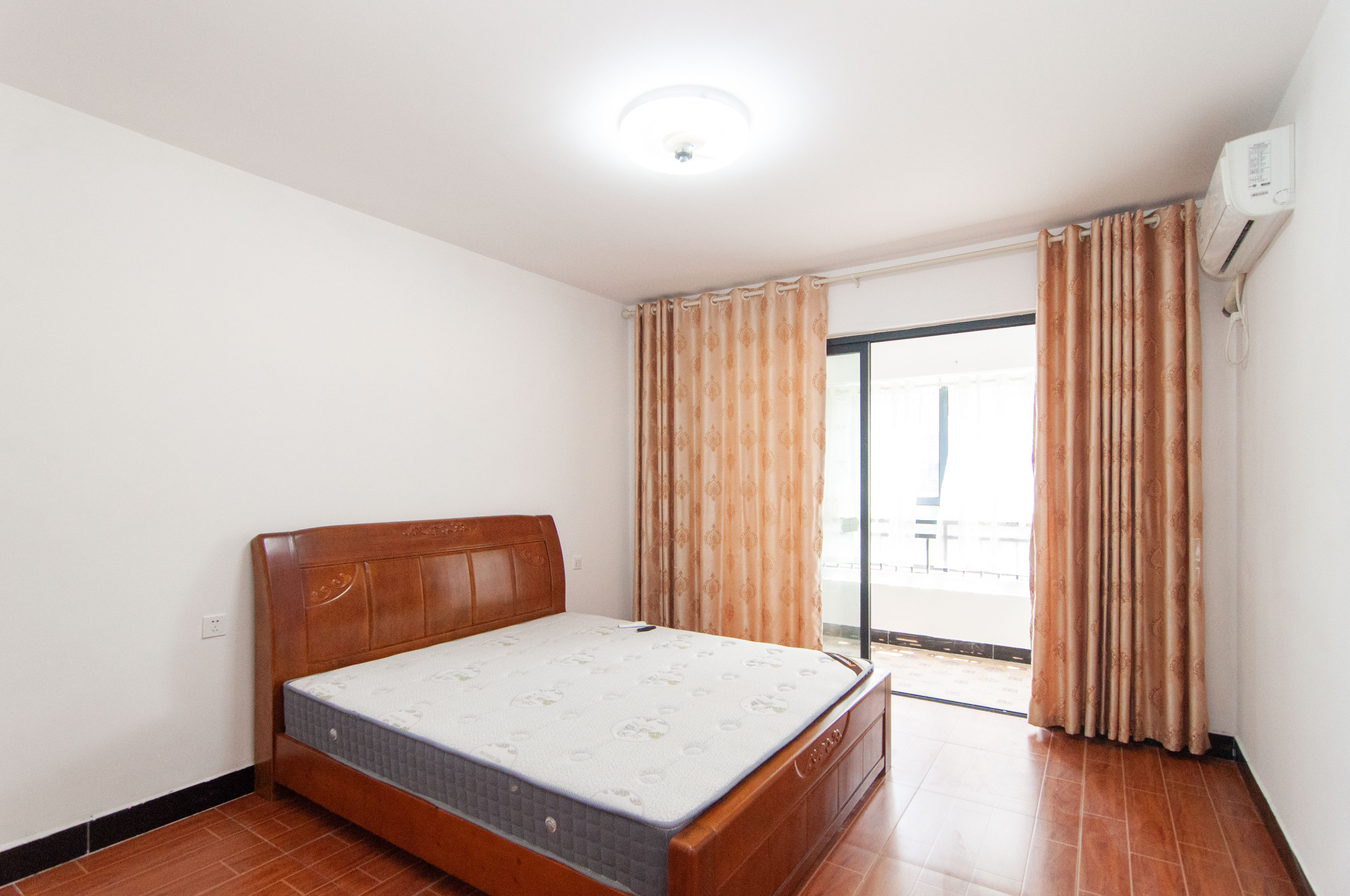 中海梅溪湖壹号 3室2厅2卫 159.0万 中海梅溪湖壹号 3室2厅2卫 159.0万其他