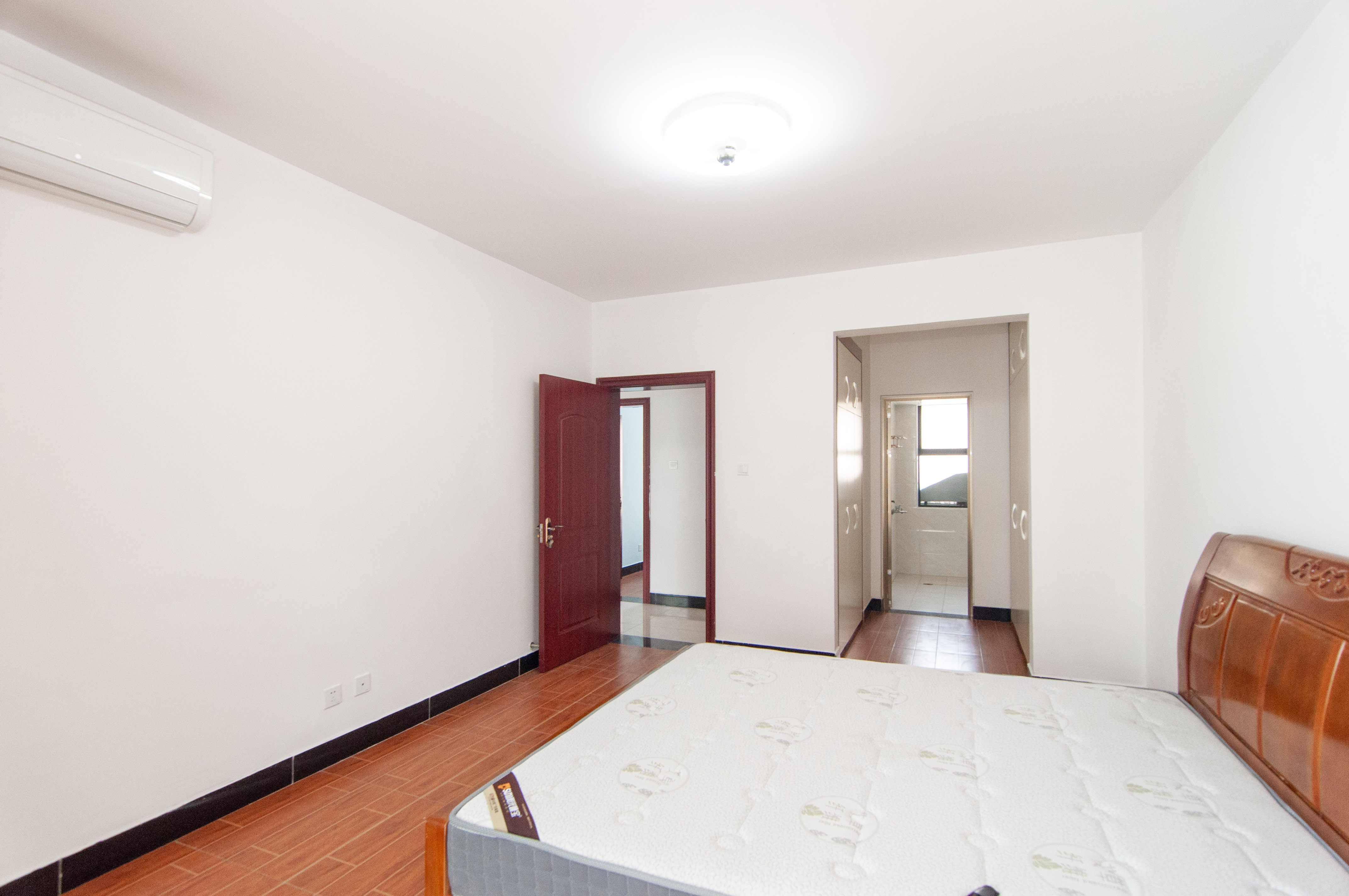 中海梅溪湖壹号 3室2厅2卫 159.0万 中海梅溪湖壹号 3室2厅2卫 159.0万其他