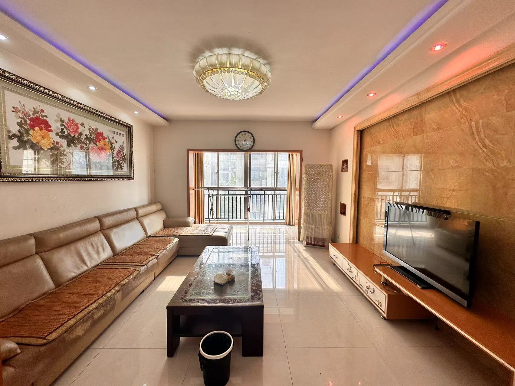 嘉盛华府 3室2厅2卫 45.8万 嘉盛华府 3室2厅2卫 45.8万室内图