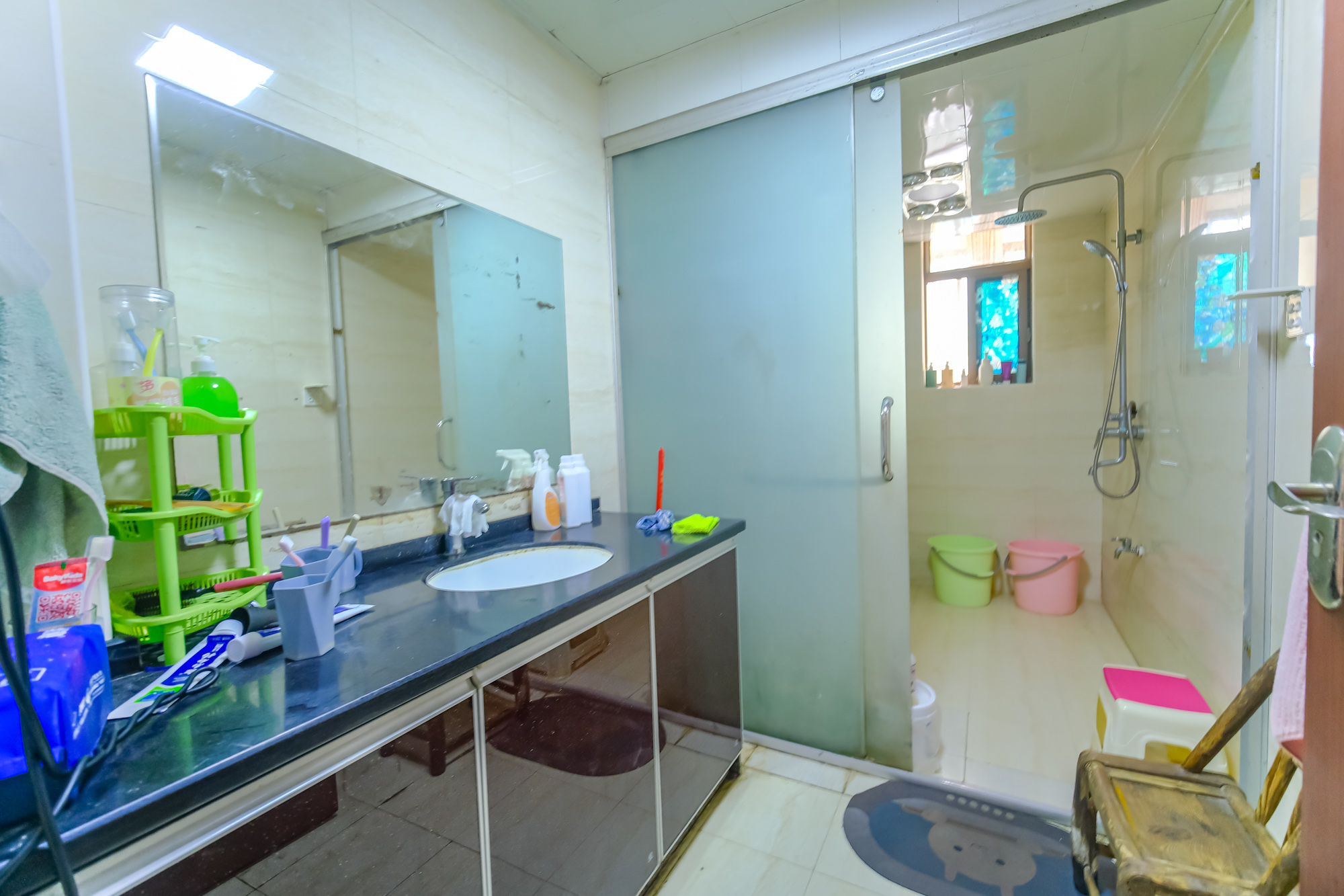 四季星城 3室2厅1卫 94.0万 四季星城 3室2厅1卫 94.0万卫生间