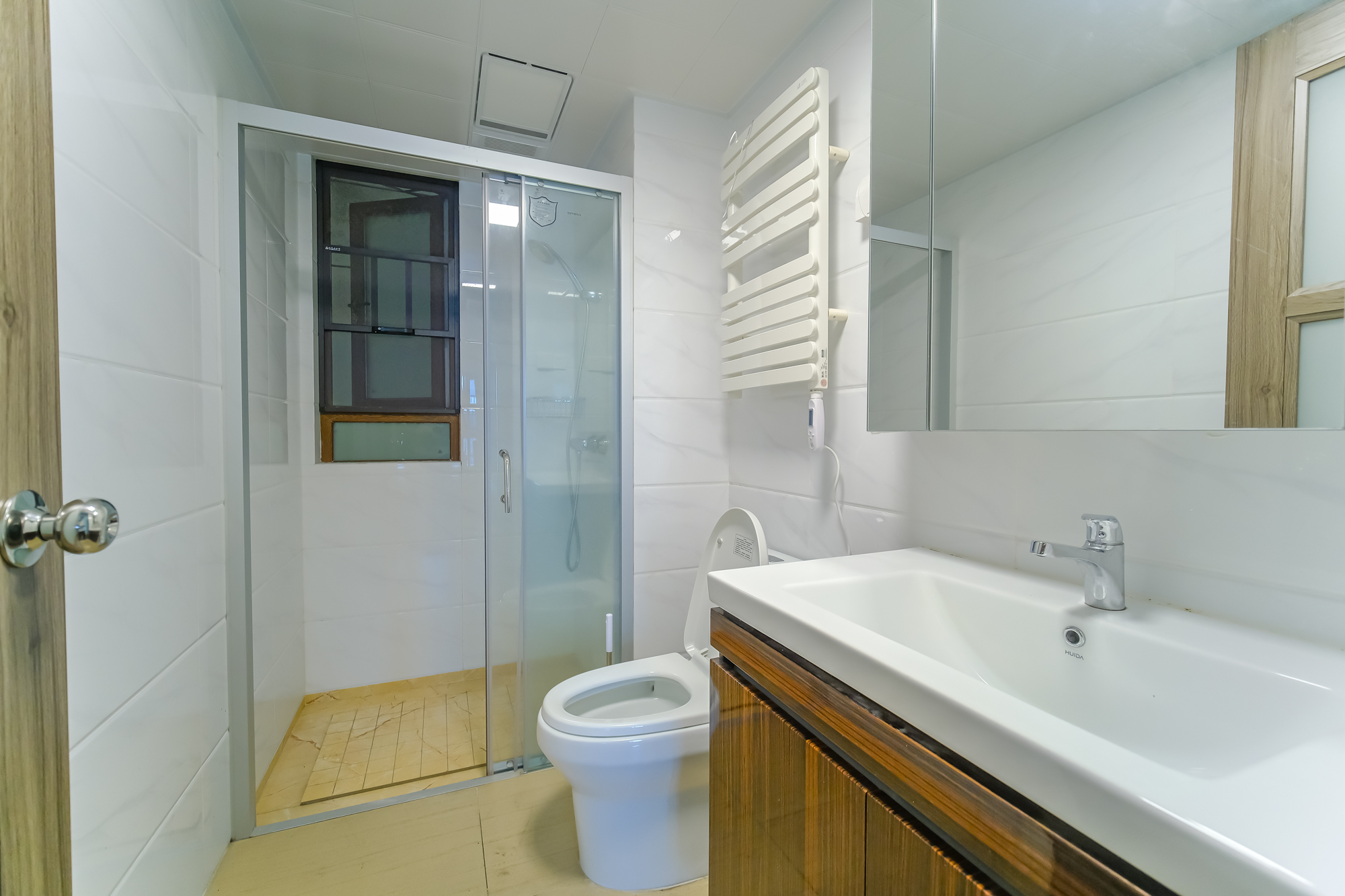 碧桂园翘楚棠  3室2厅2卫    105.88万 碧桂园翘楚棠  3室2厅2卫    105.88万卫生间