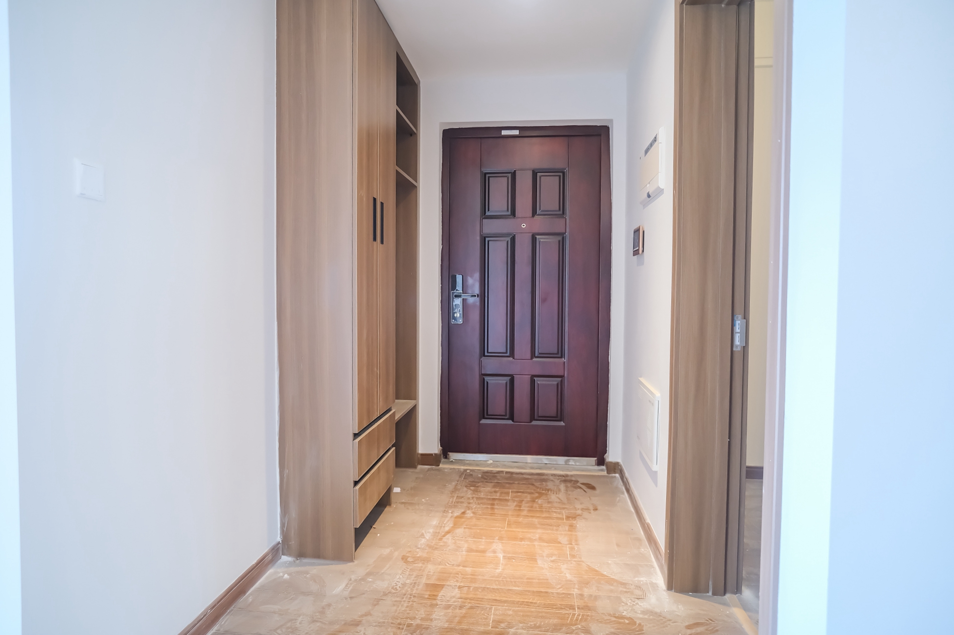 保利香槟国际 4室2厅2卫 97.0万 保利香槟国际 4室2厅2卫 97.0万其他