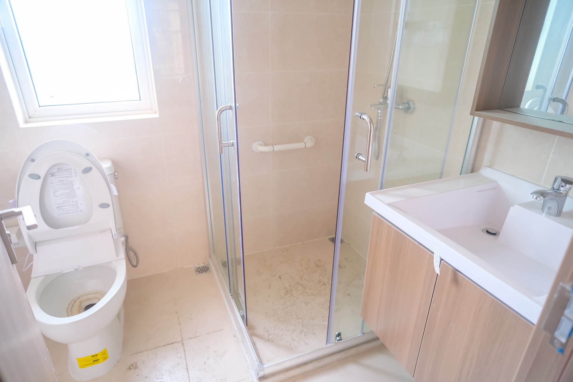 保利香槟国际 4室2厅2卫 97.0万 保利香槟国际 4室2厅2卫 97.0万卫生间