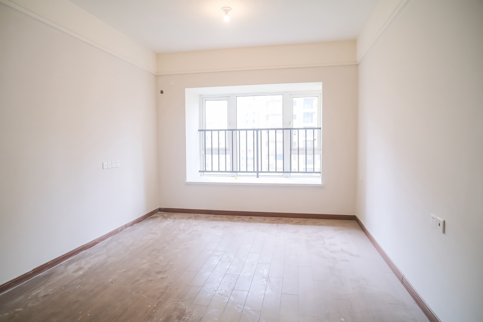 保利香槟国际 4室2厅2卫 97.0万 保利香槟国际 4室2厅2卫 97.0万卧室