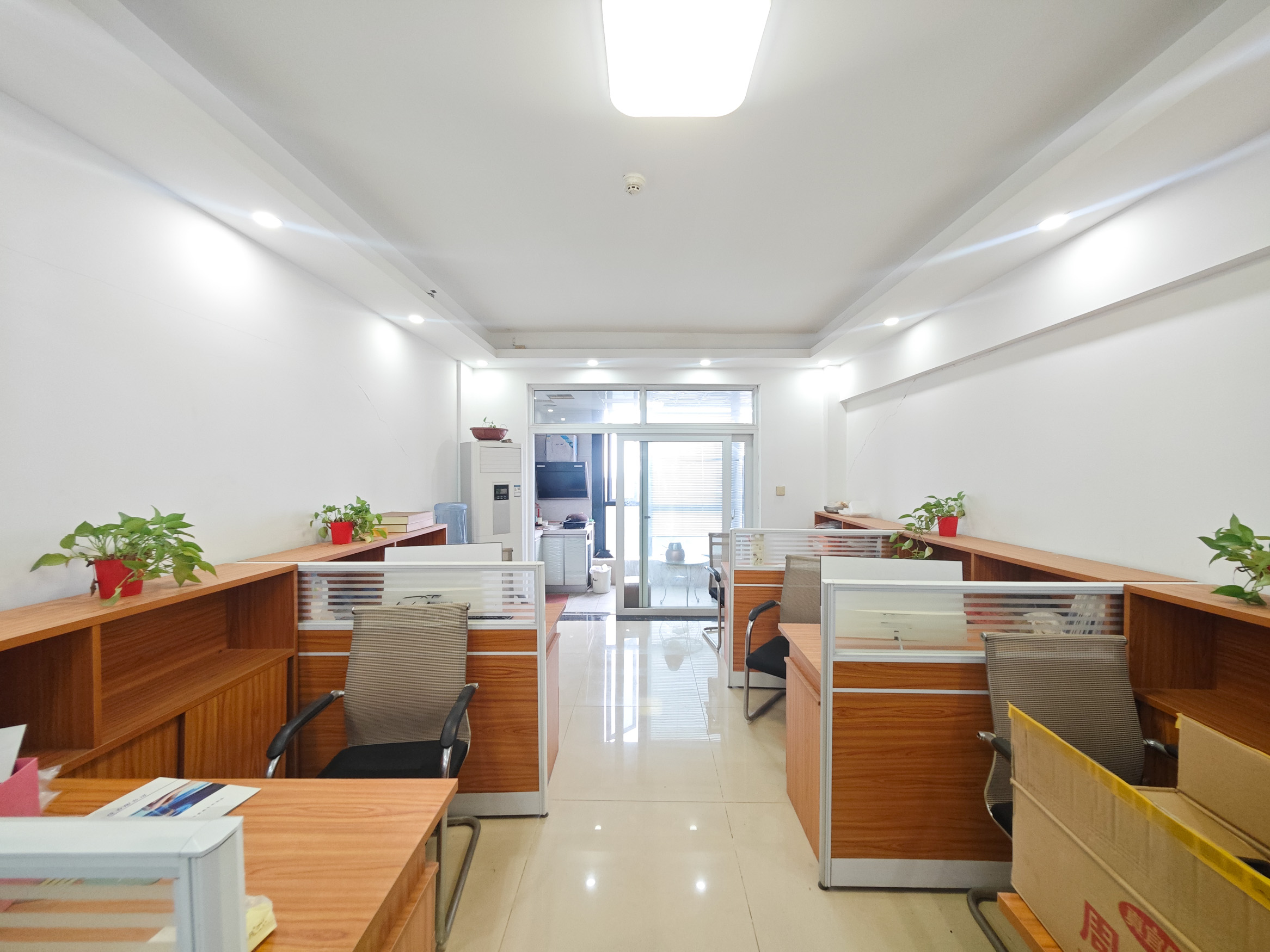 丰园城（鄱阳小区二期）  3室2厅1卫   74.00万客厅