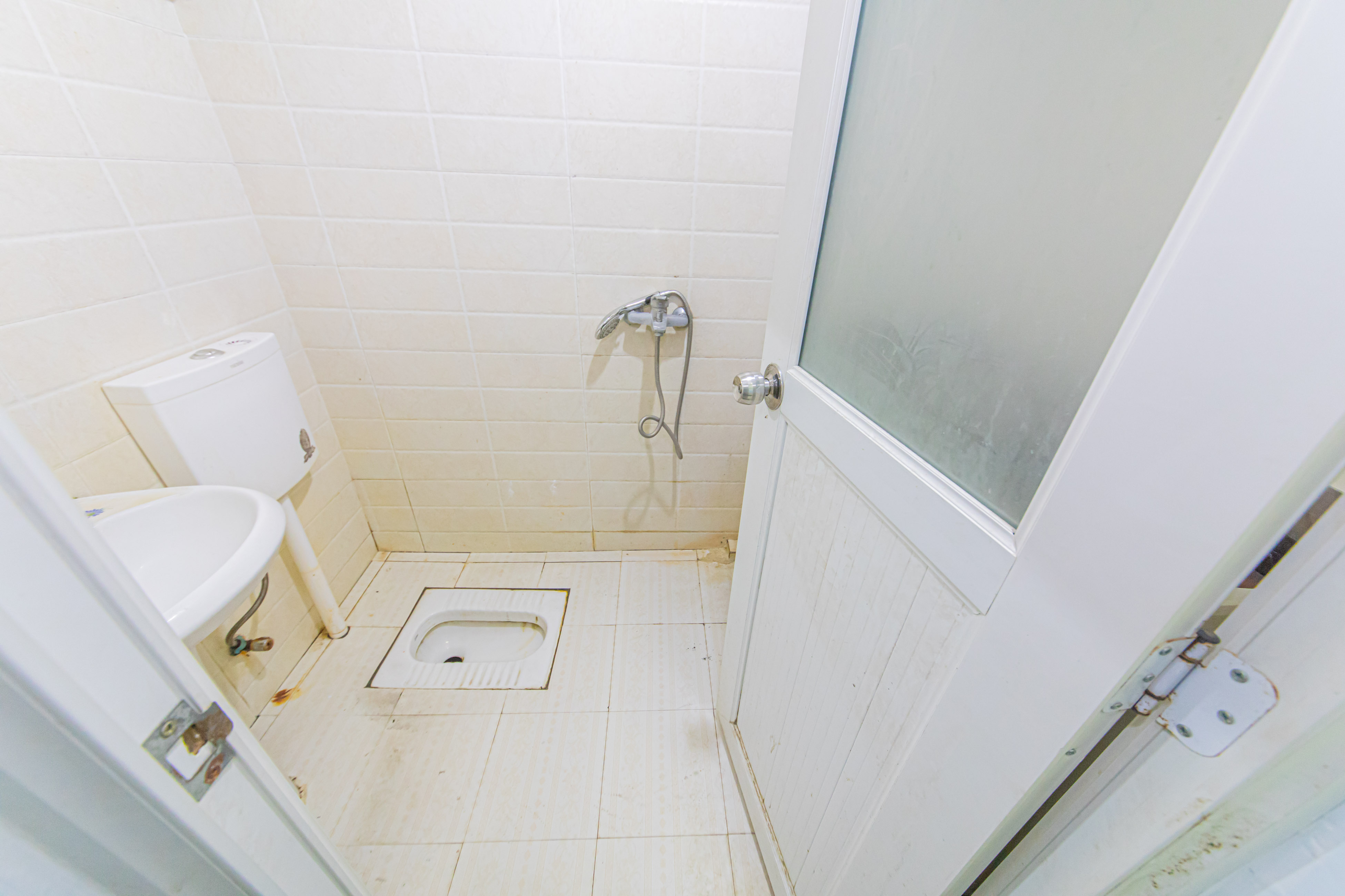 鑫远悦城（鑫远悦时代）  4室2厅2卫    120.0万卫生间