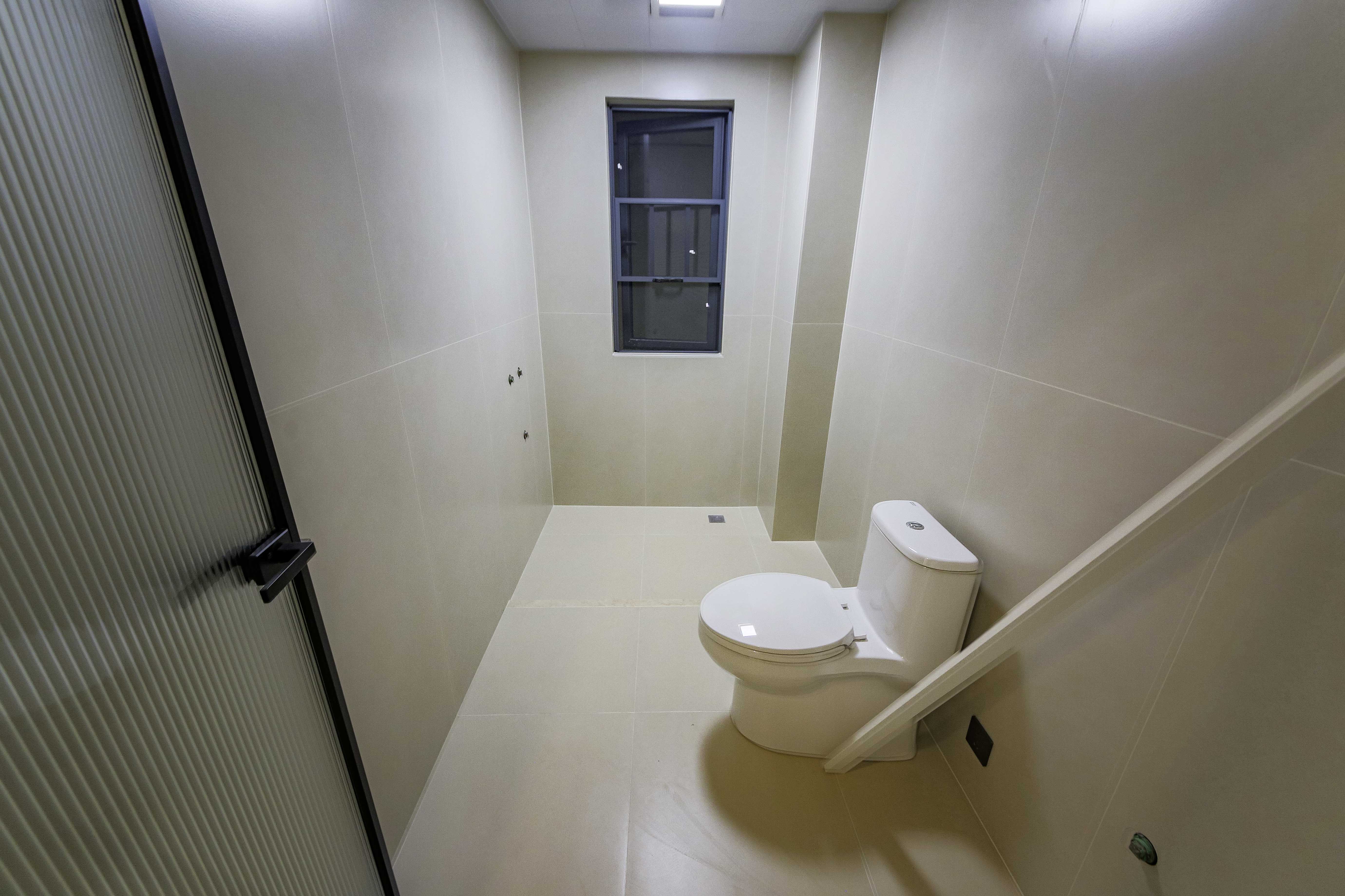 中建钰和城  3室2厅2卫   172.00万卫生间
