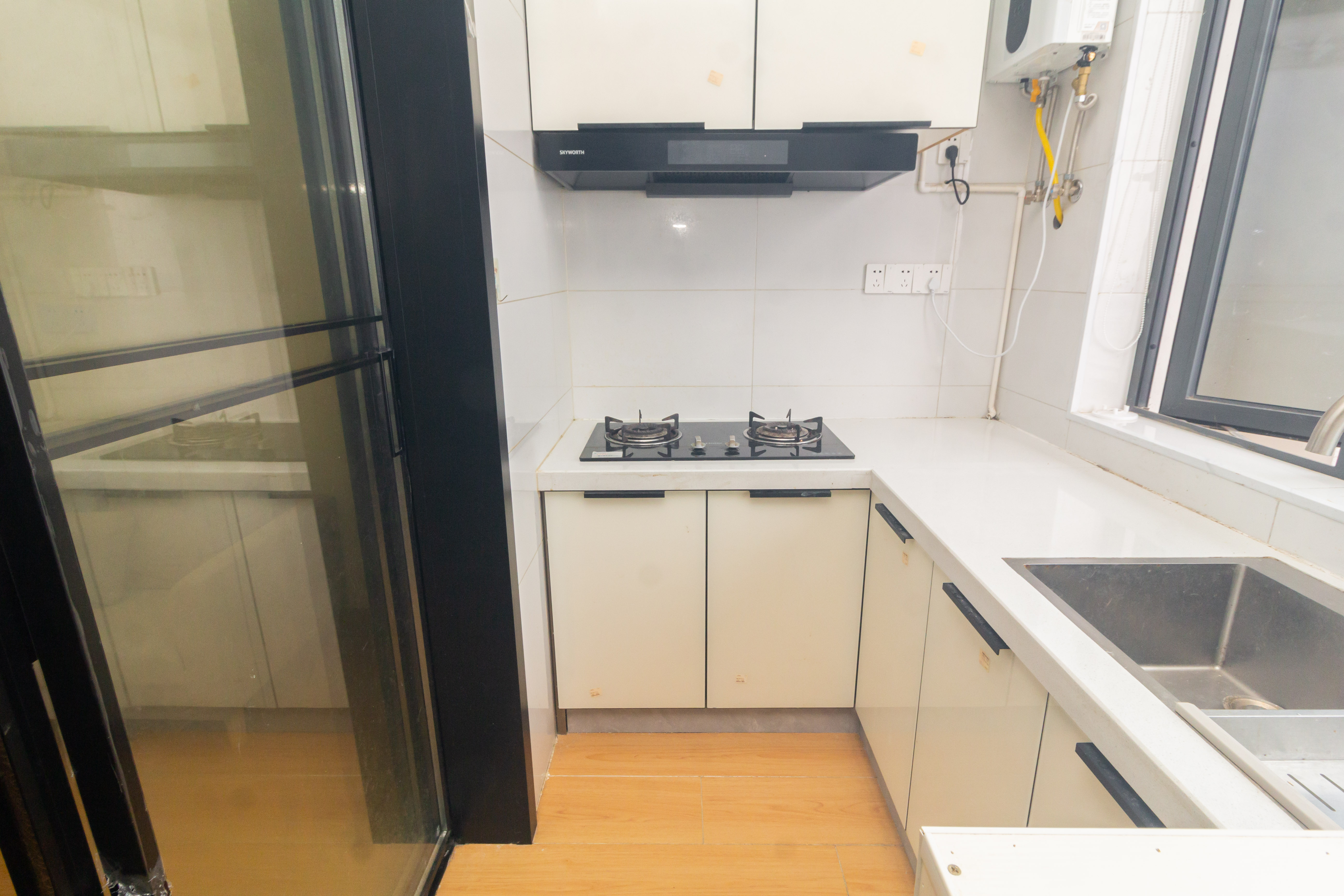 日盛湖湘花苑  1室1厅1卫    26.0万 日盛湖湘花苑  1室1厅1卫    26.0万厨房